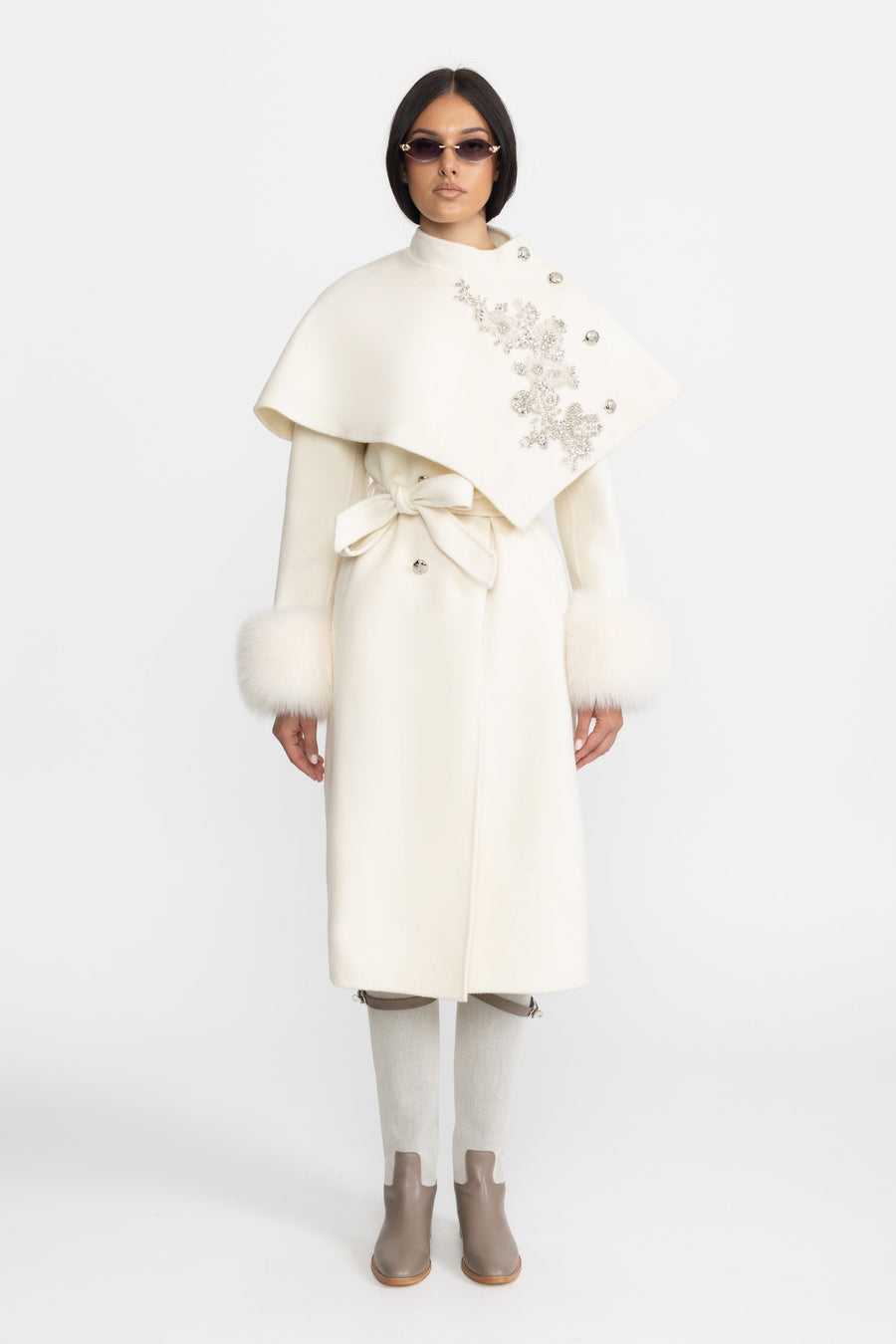 Anastasia Embellished Capelet Wool Coat with Fox Fur Cuffs - Ivoire