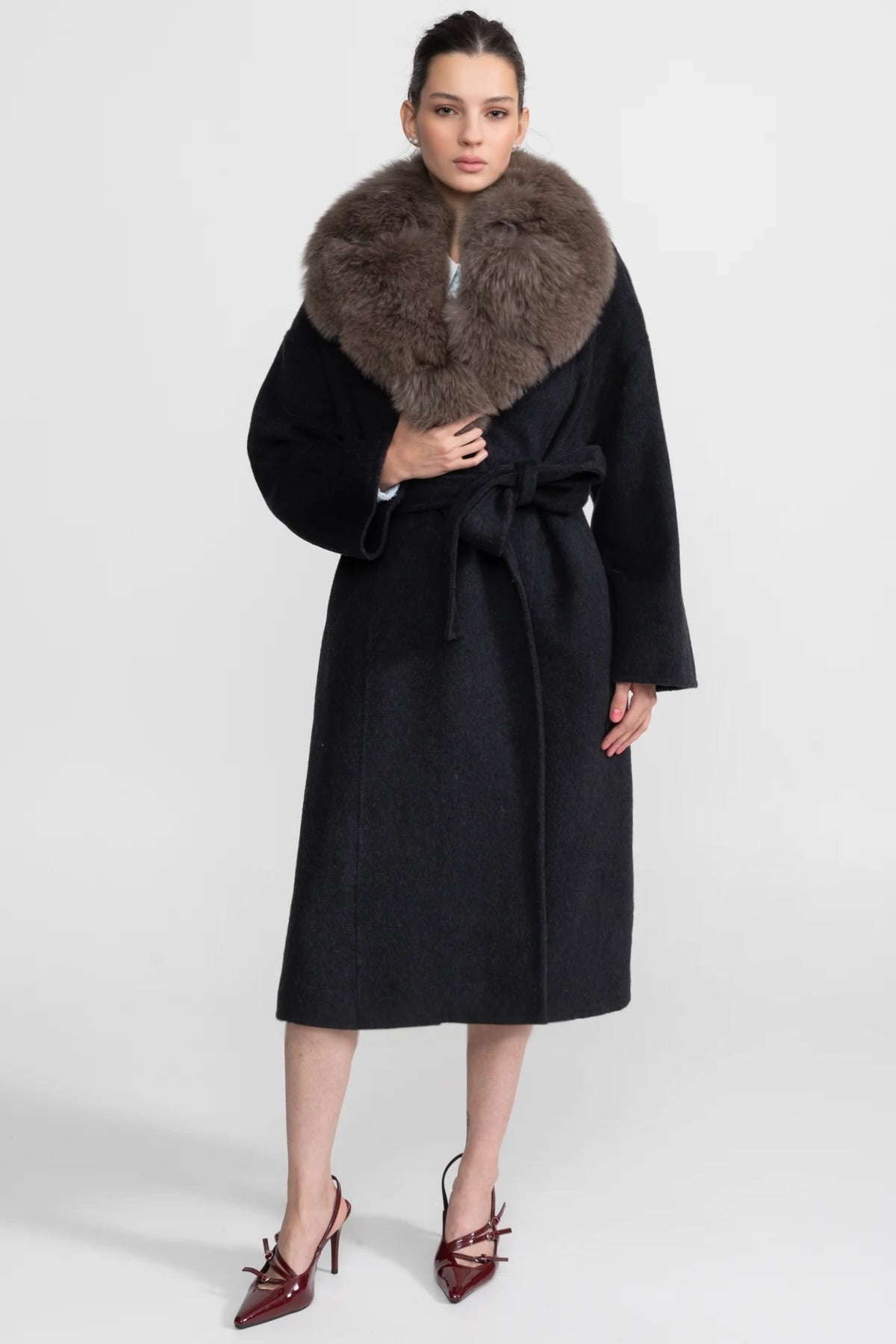 Wool Wrap Coat with Fox Fur Collar And Tie Belt – Black/Brown