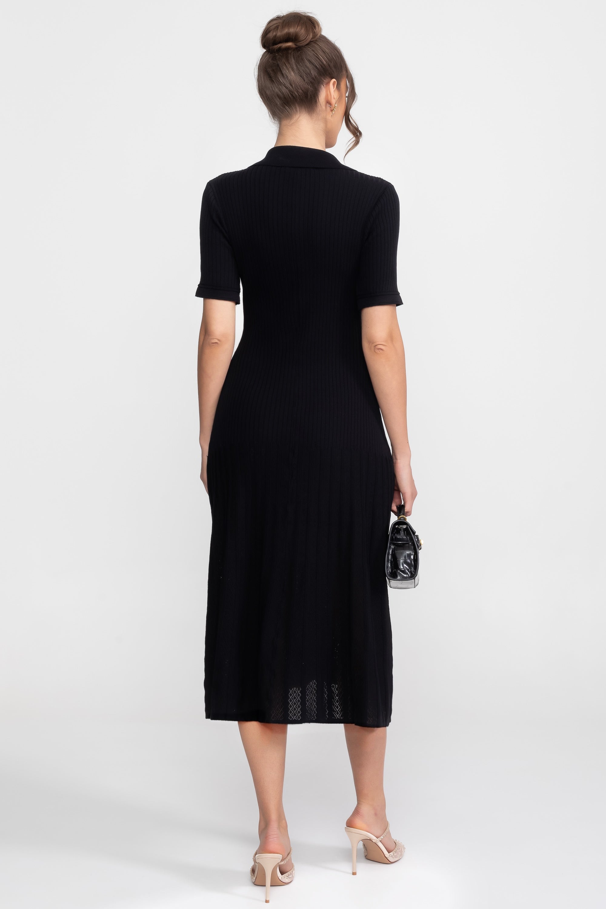 Ribbed Knit Midi Dress With Peter Pan Collar And Pleated Skirt - Black