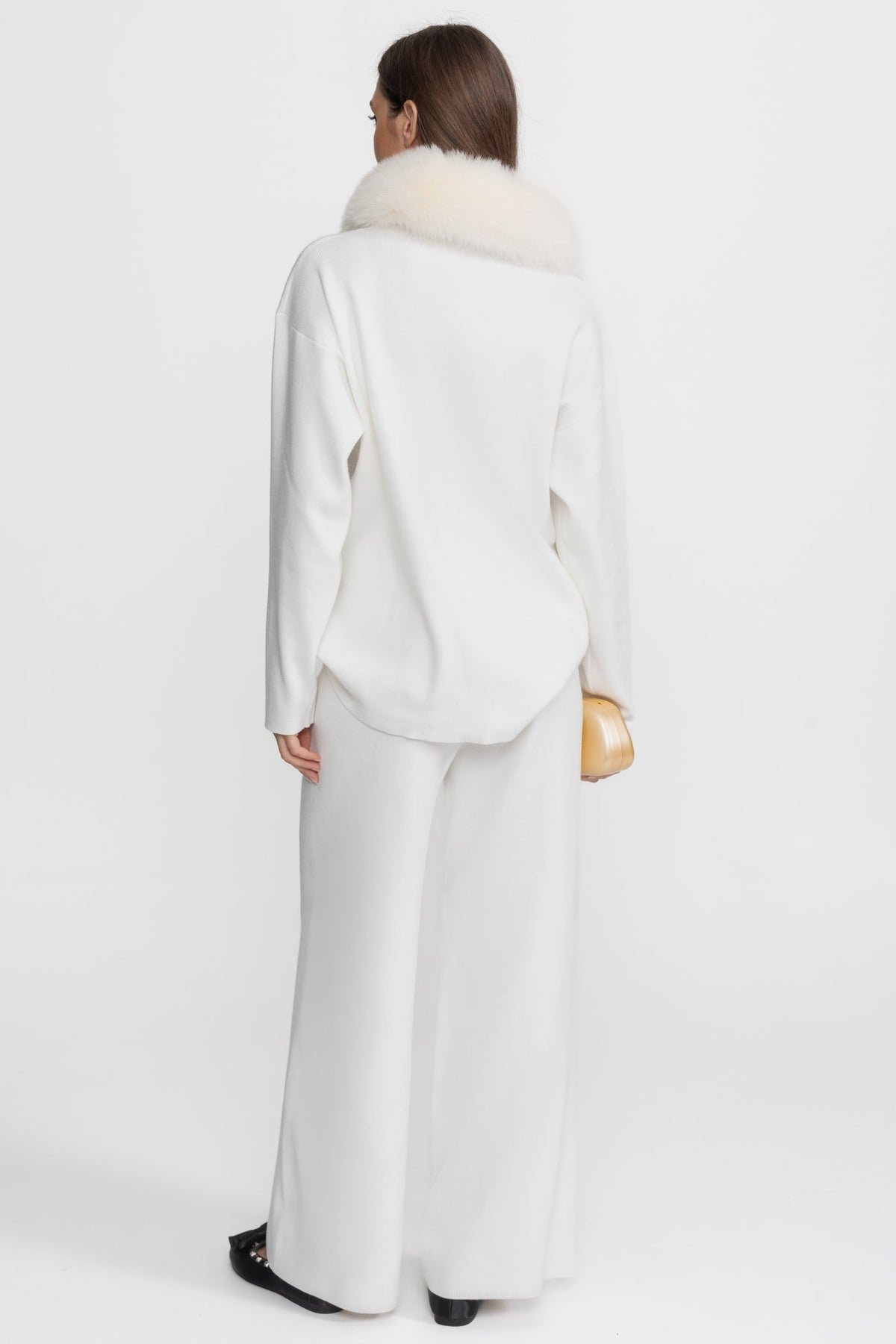 Elodie White Knit Lounge Co-Ord Set with Fox Fur Collar