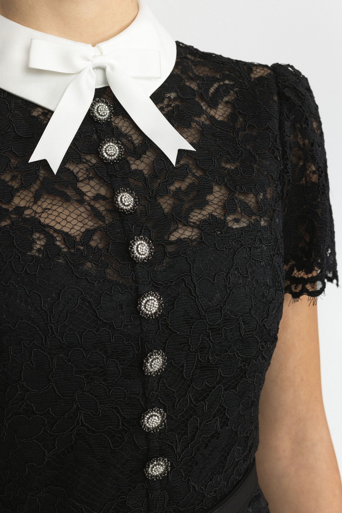 Corded Lace Bow Collar Midi Dress - Black