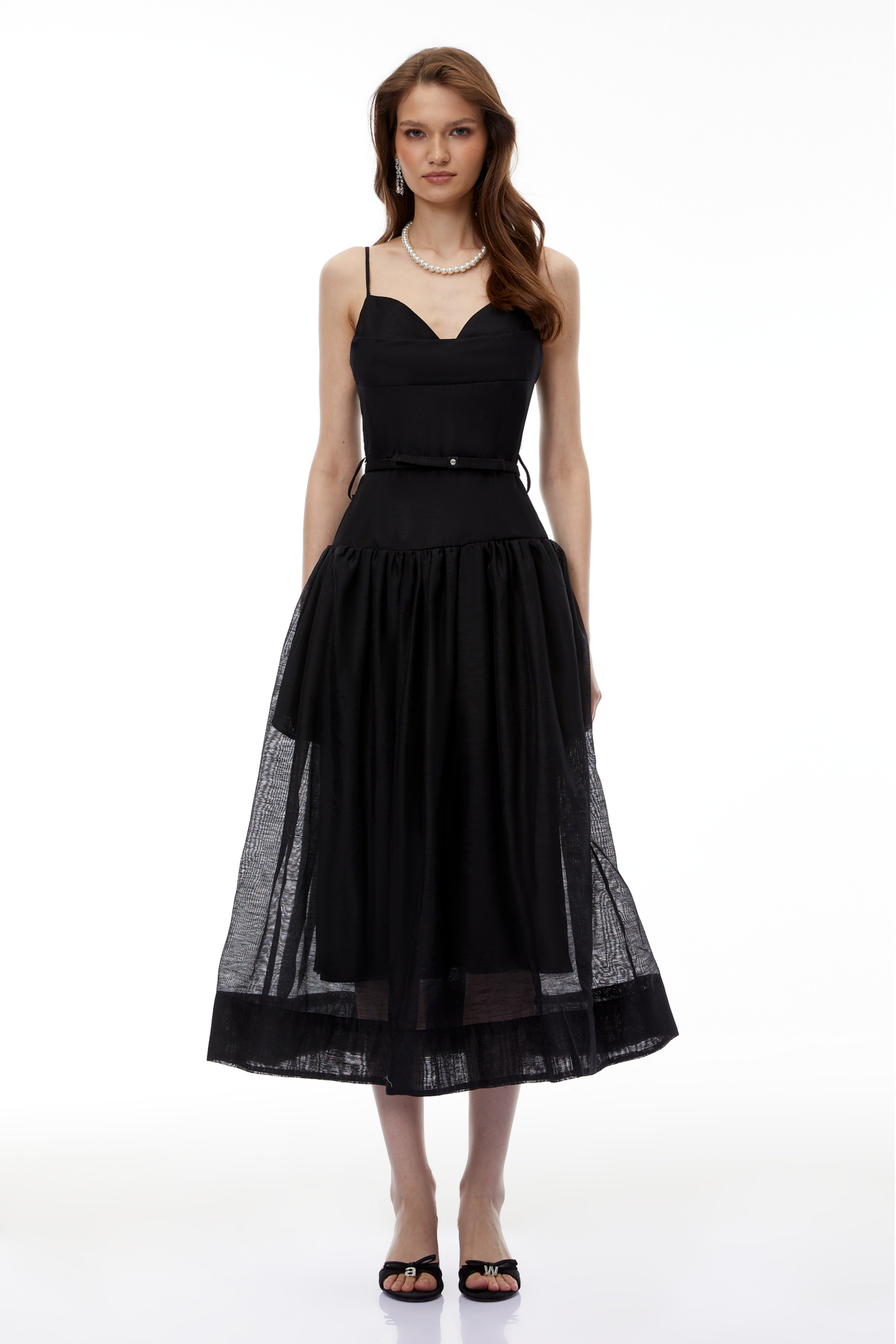 Circe Black Sweetheart Neckline Flared Midi Dress