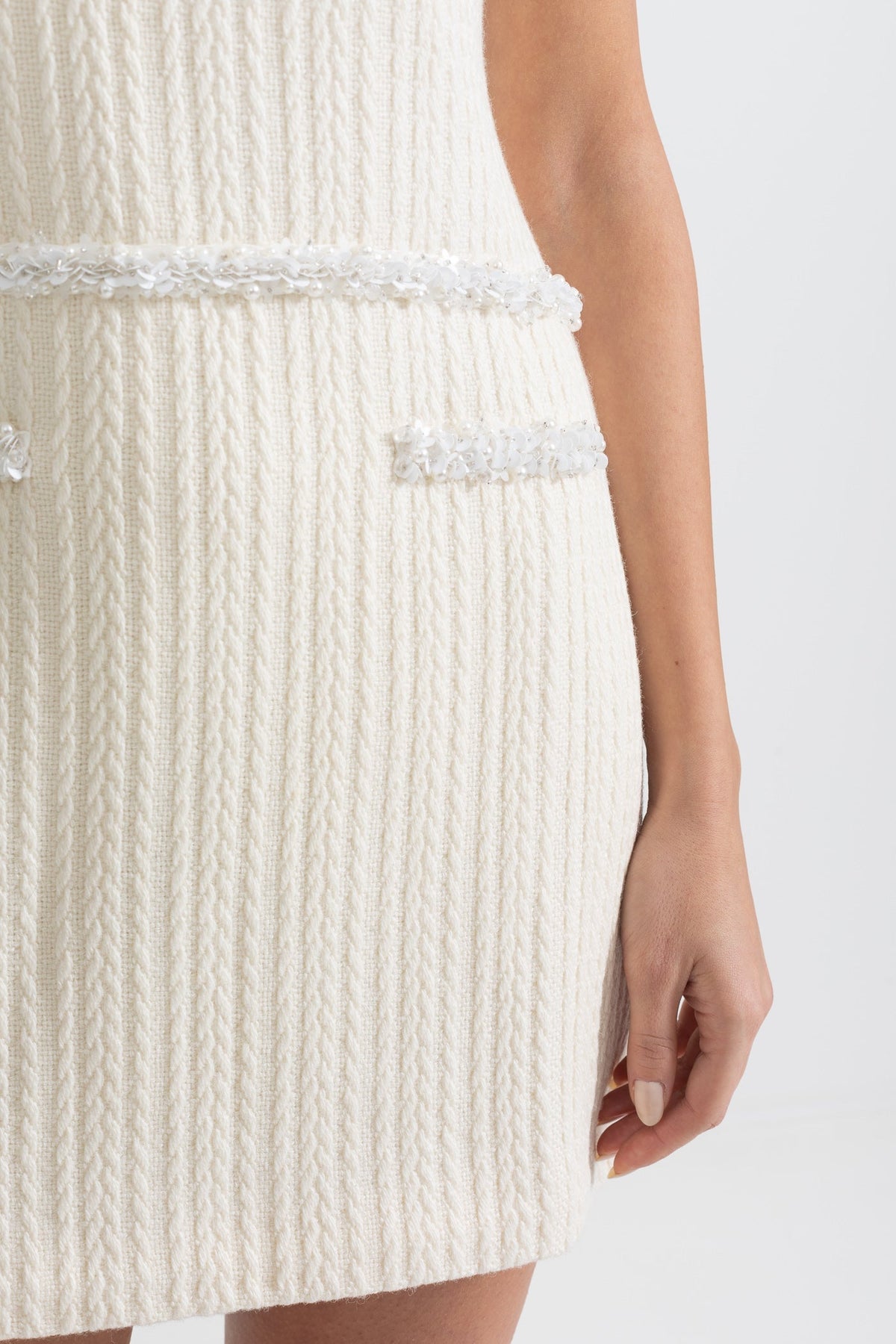 Elegant Sleeveless Textured Mini Dress- Ivoire