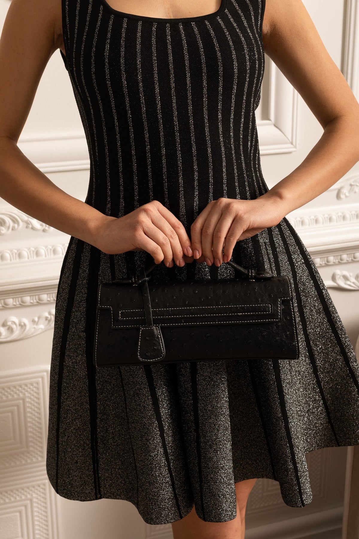 Sophisticated Rectangular Purse With Dotted Pattern - Black