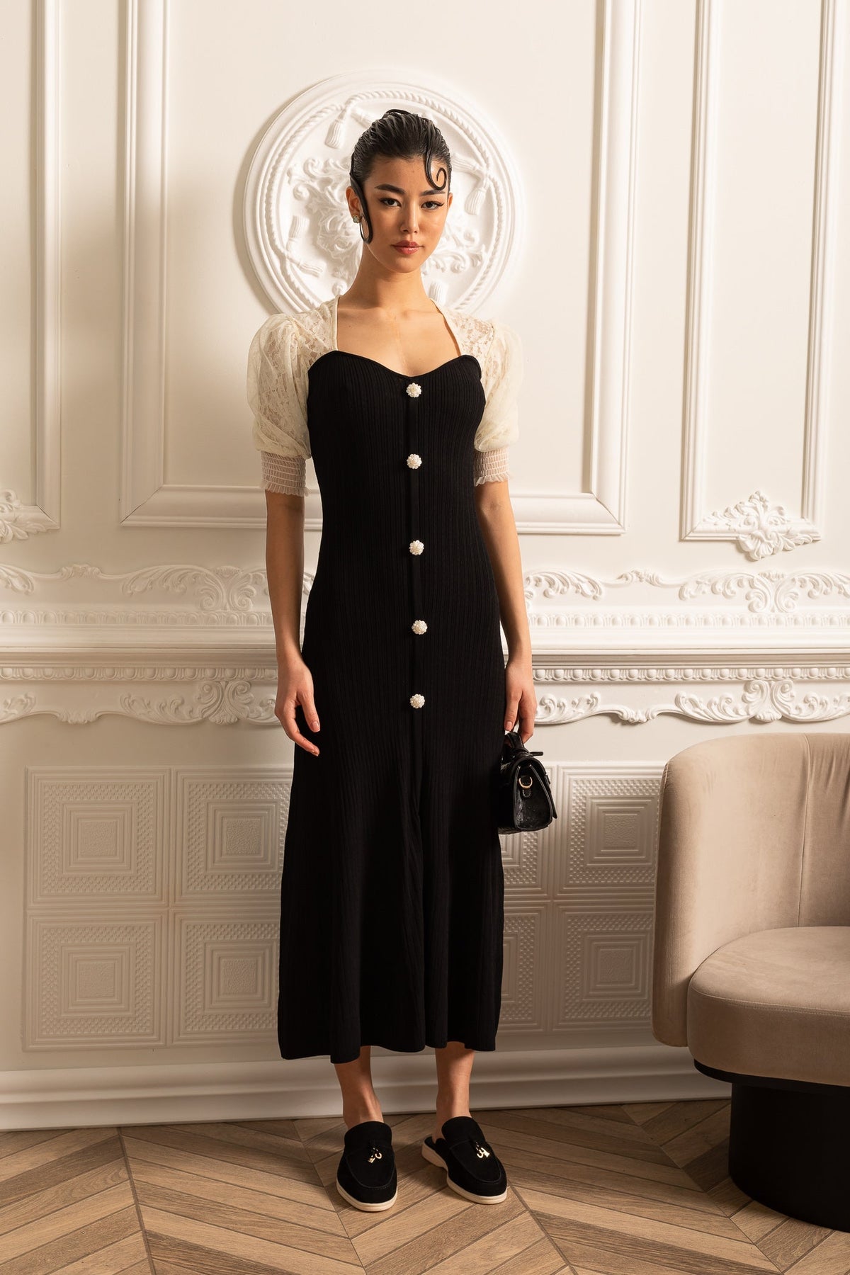 Ankle-Length Dress With Contrasting Sheer Lace Sleeves - Black