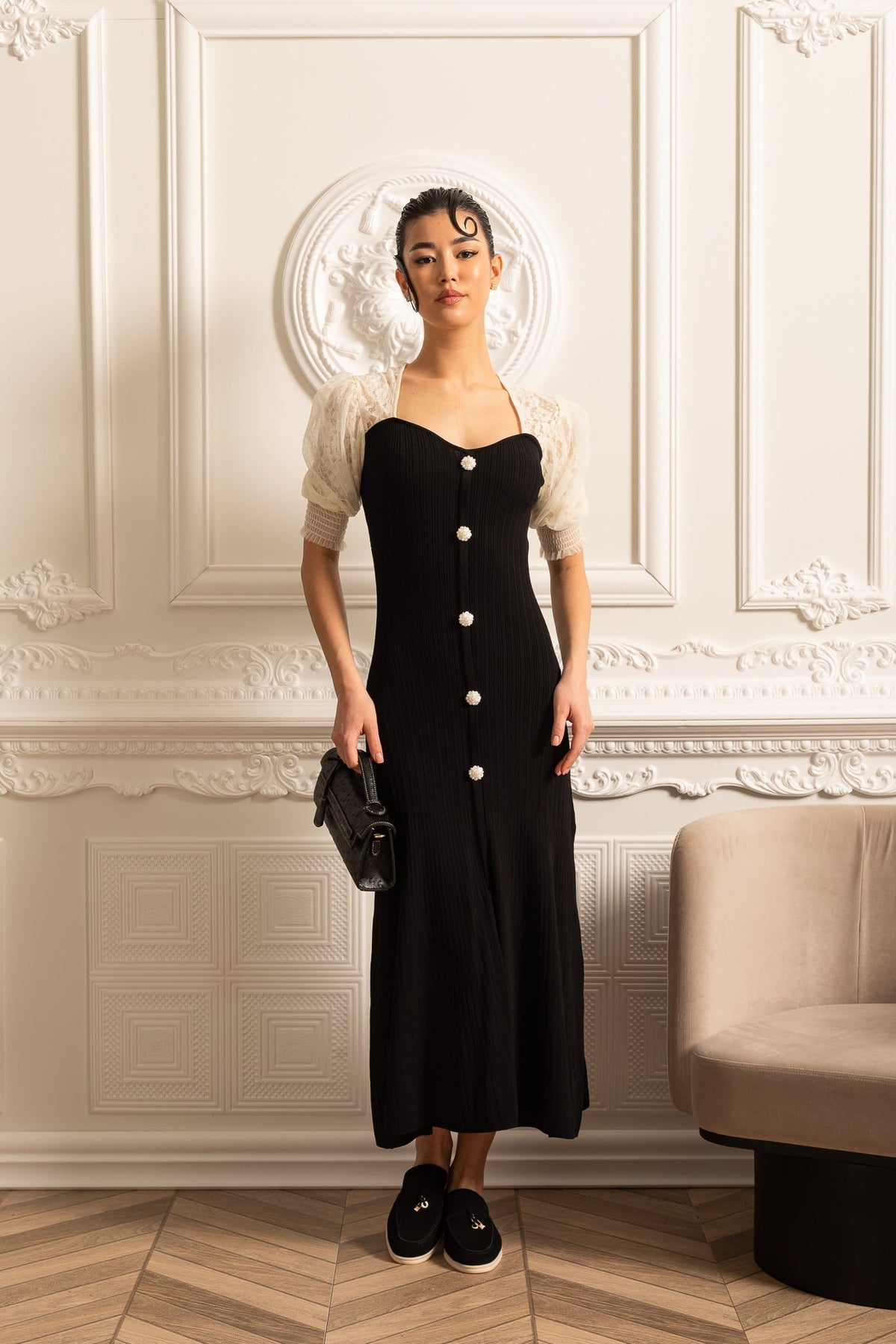 Ankle-Length Dress With Contrasting Sheer Lace Sleeves - Black
