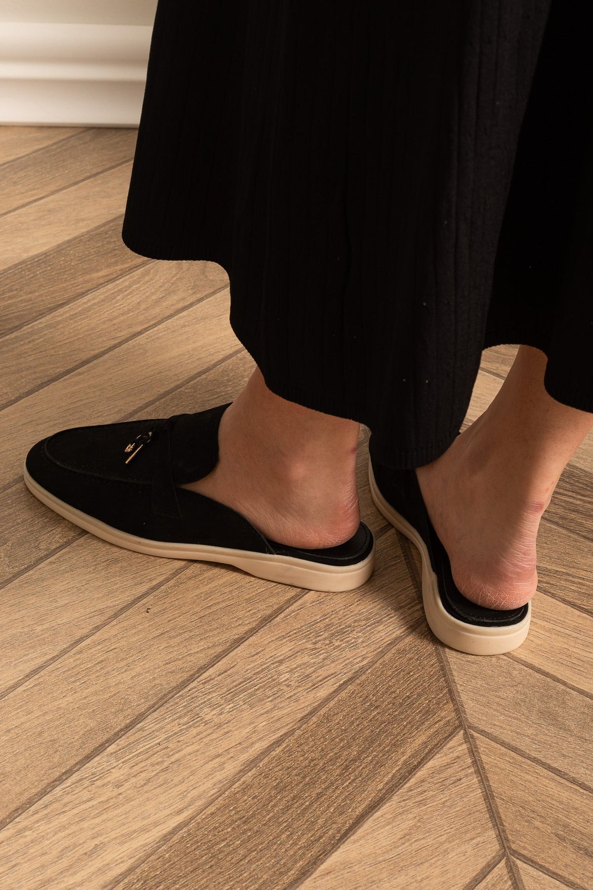 Suede Loafers With Contrasting Sole And Metal Charms - Black