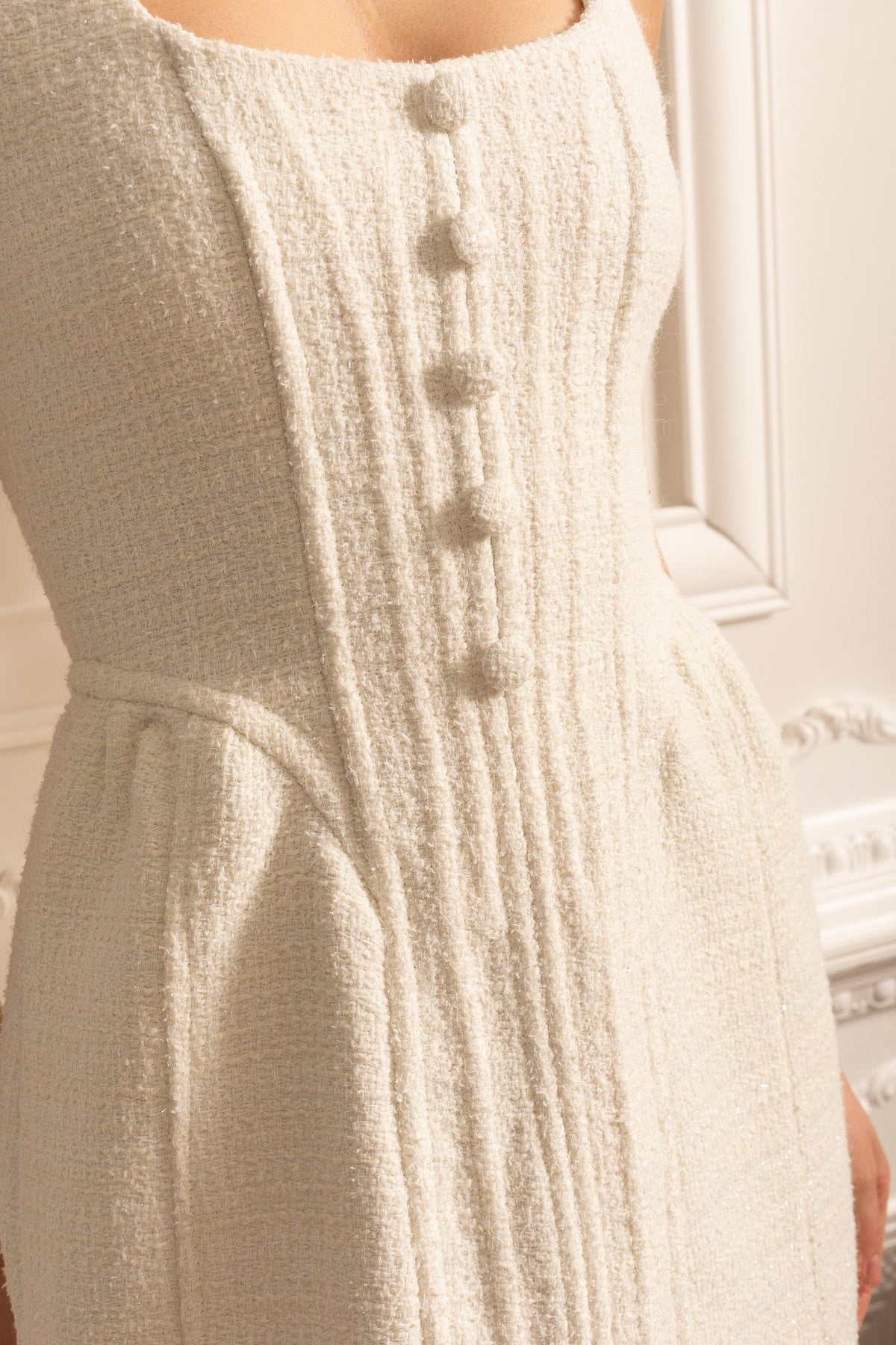 Textured Sleeveless Mini Dress With Fitted Bodice - Ivoire
