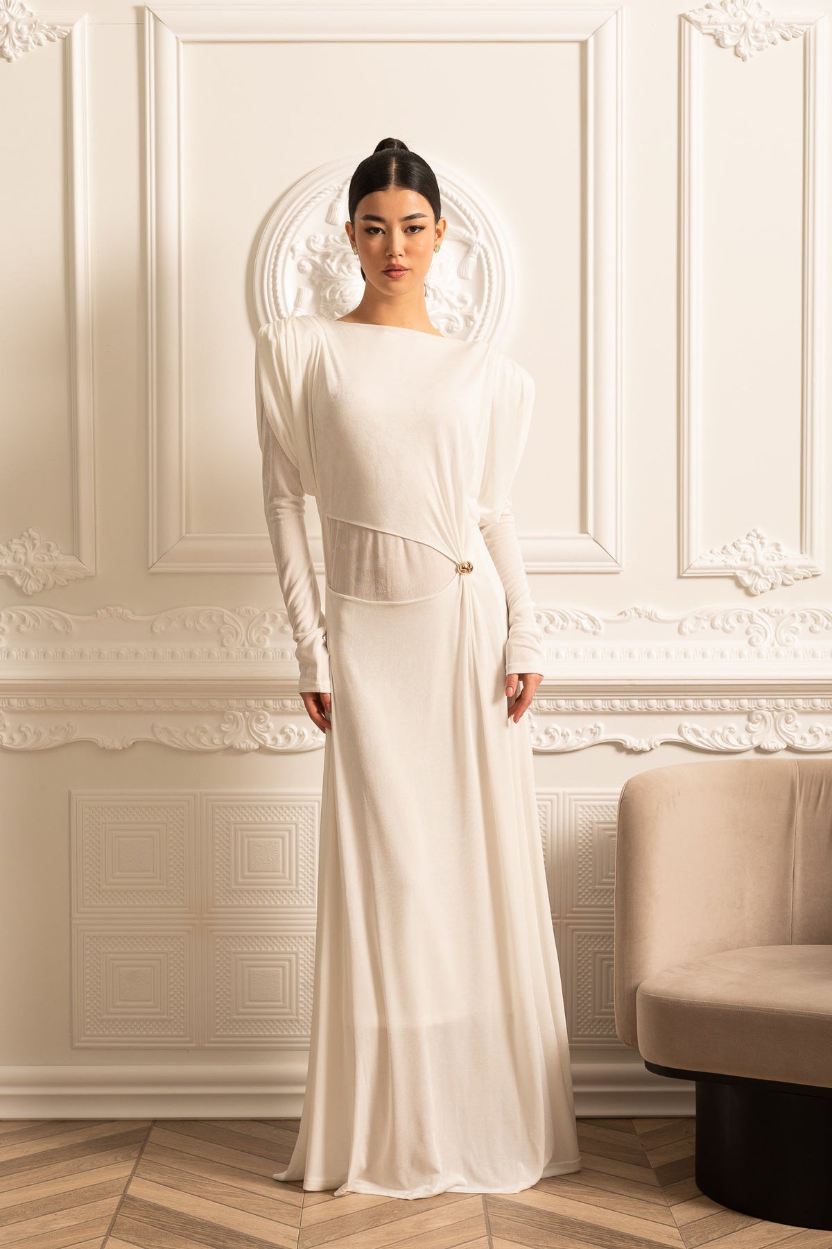 Elegant Long-Sleeved Layered Dress with Structured Shoulders - White