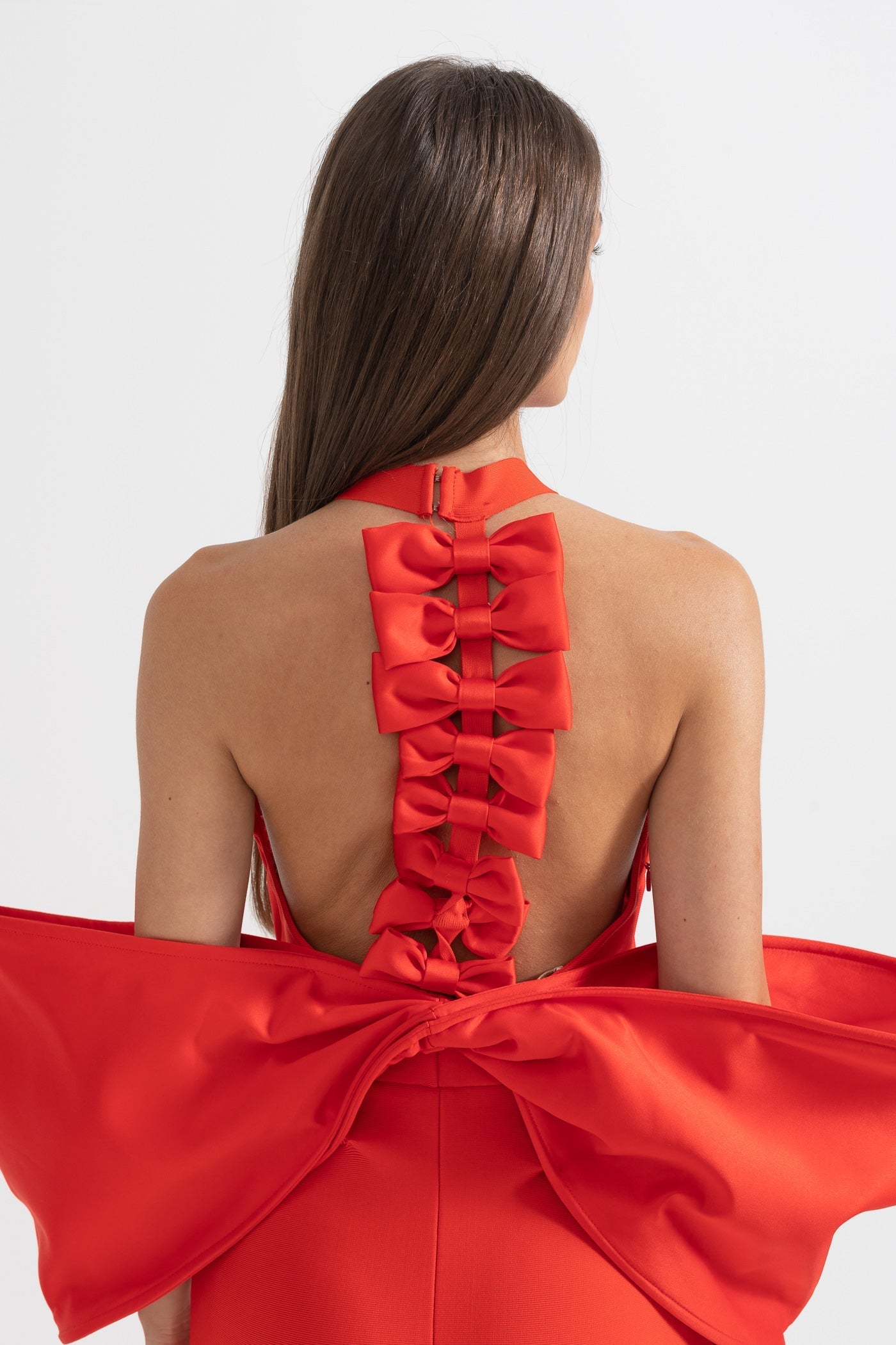 Elegant Dress With Back Bow Details - Red