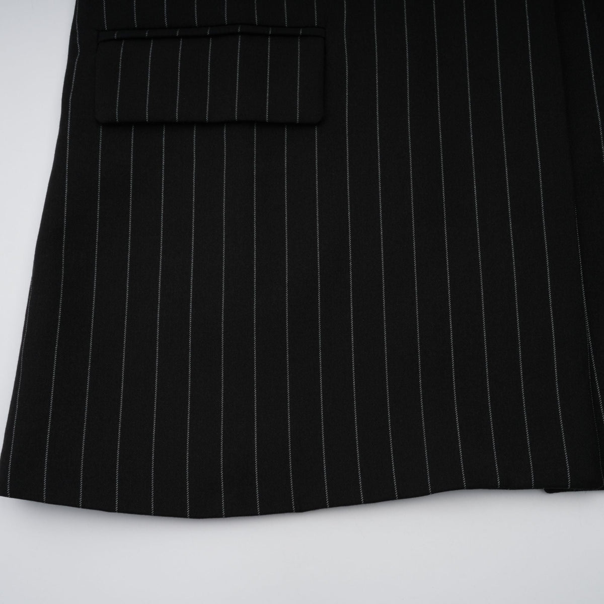 Stefania black striped open-back blazer