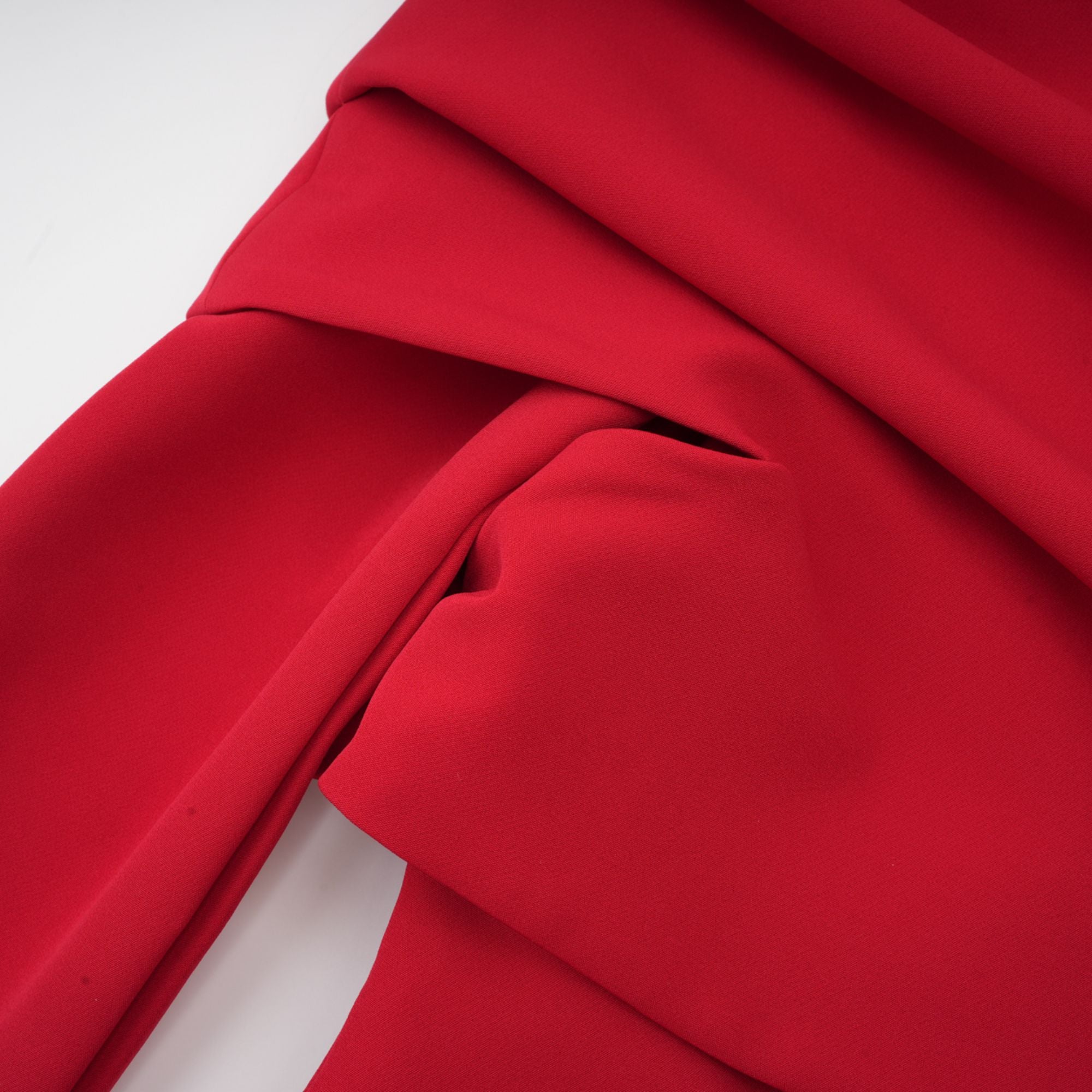 Valentine high-slit pleated maxi dress in Red