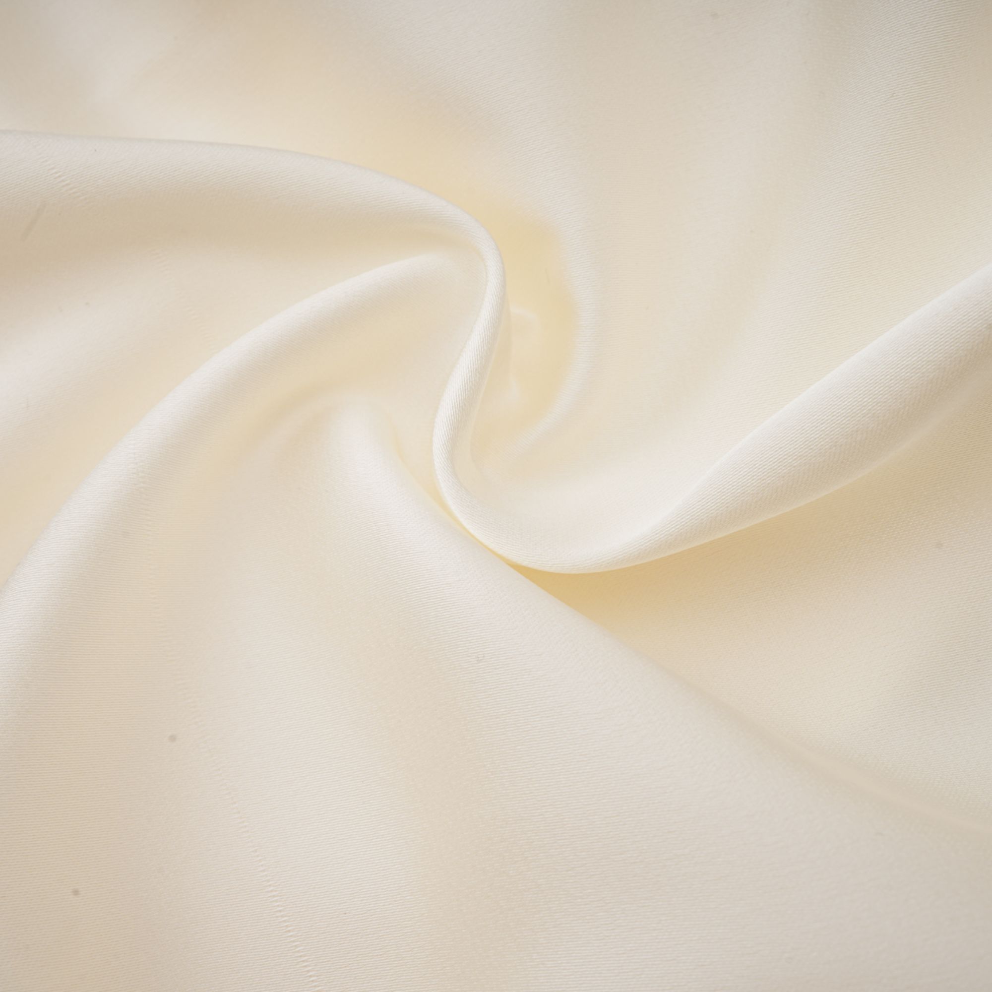 Nouria white faux-flower twist cropped top (Final Sale-US Only)