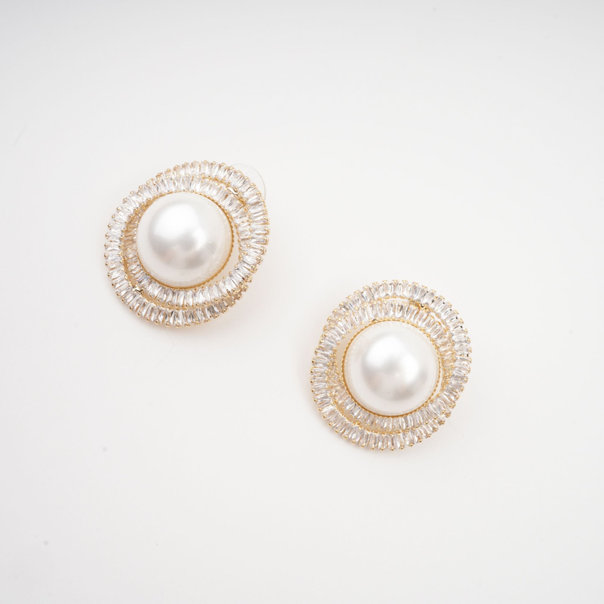 Éléonore crystal faux-pearl earrings (US Only)
