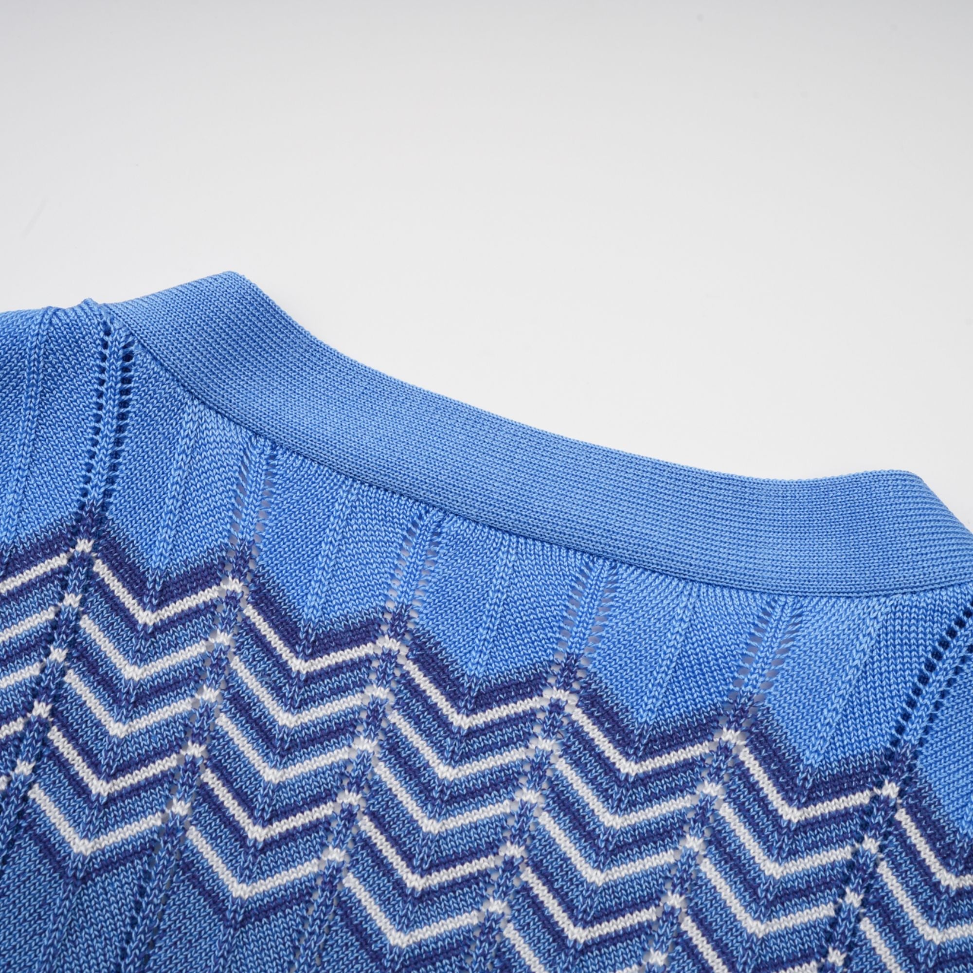 Daniela blue zigzag-design knit top & skirt matching set