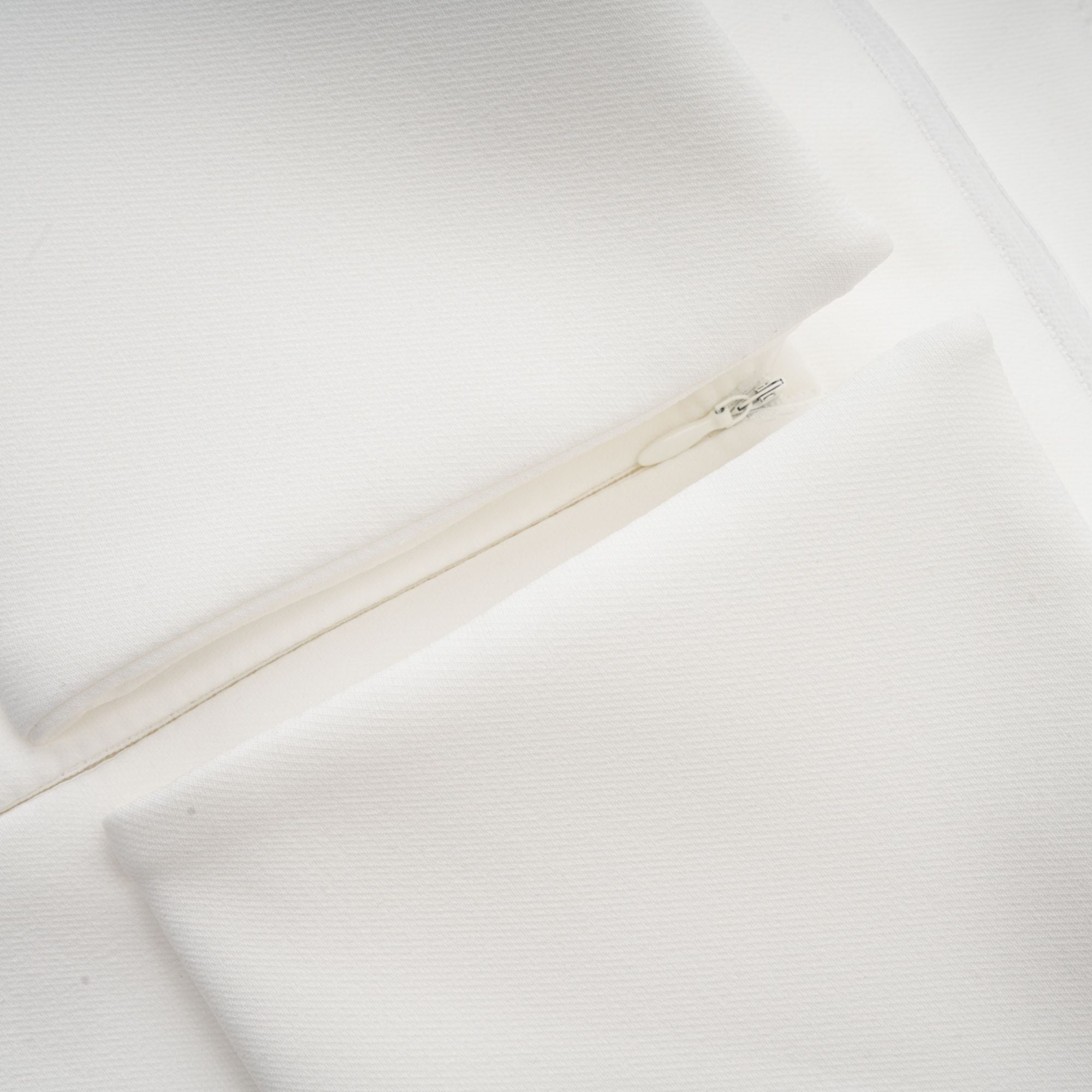 Énora white off-shoulder puff mini dress
