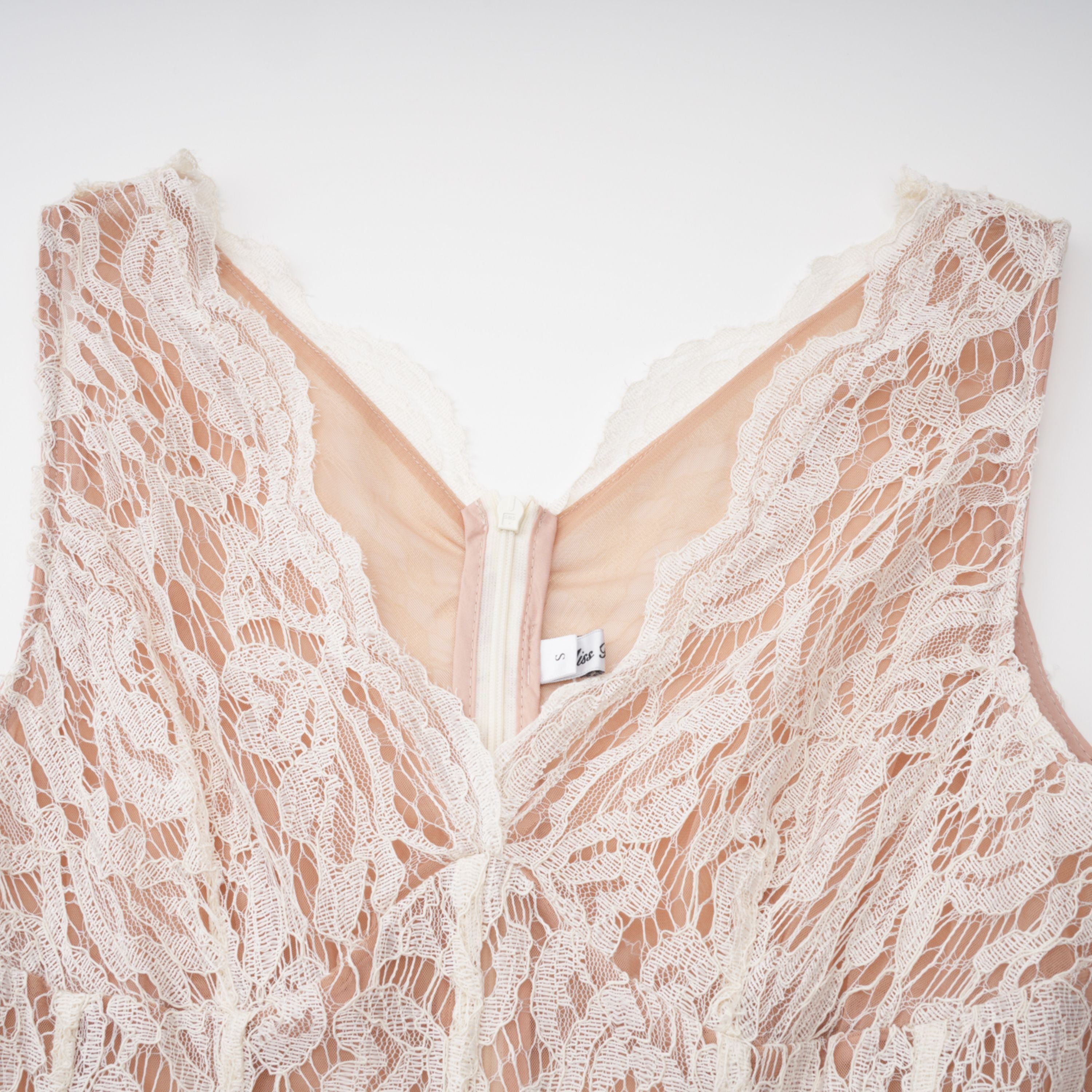 Alaia White Cape Design Floral Lace Midi Dress