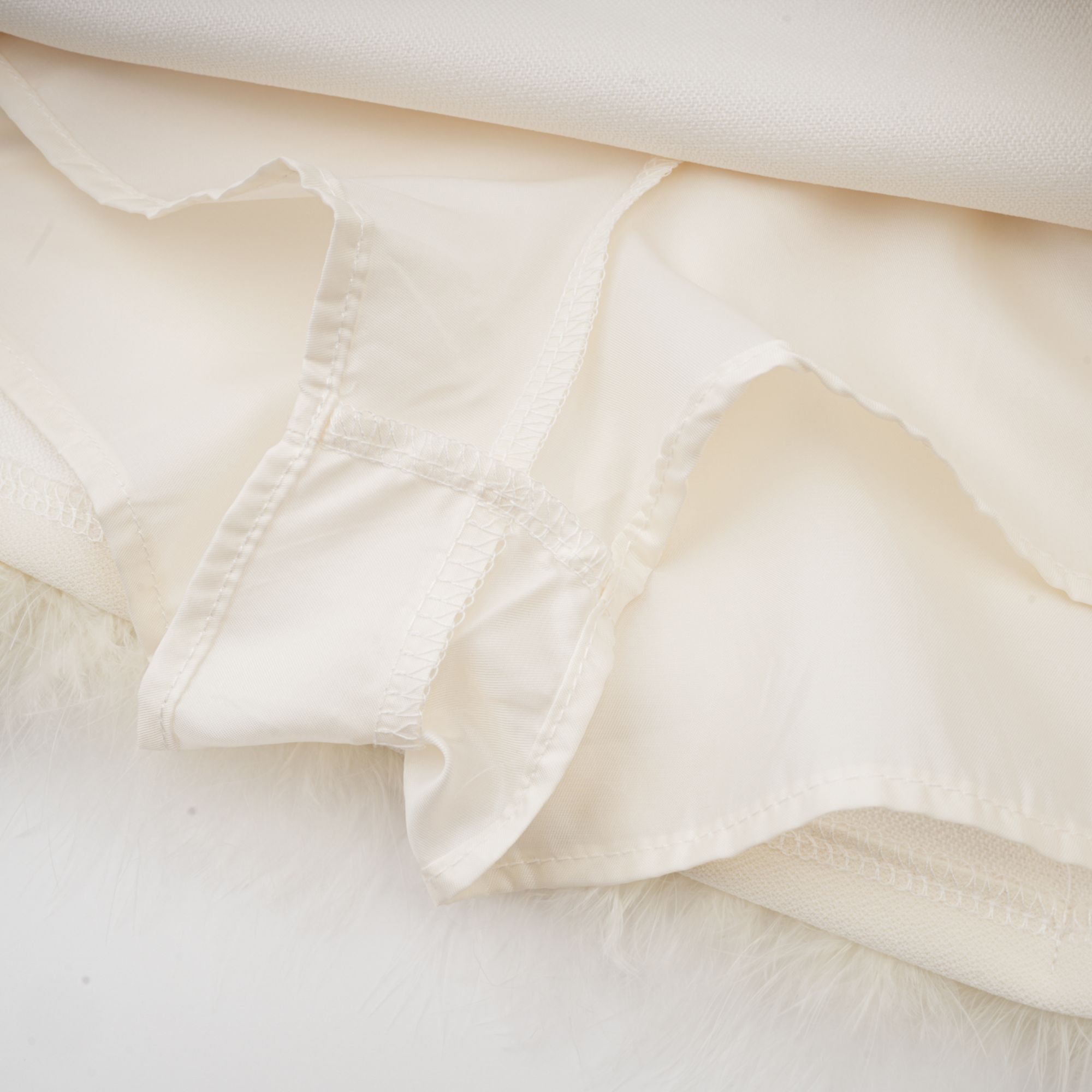 Valérie feather-hem blazer & skirt matching set (Final Sale-US Only)