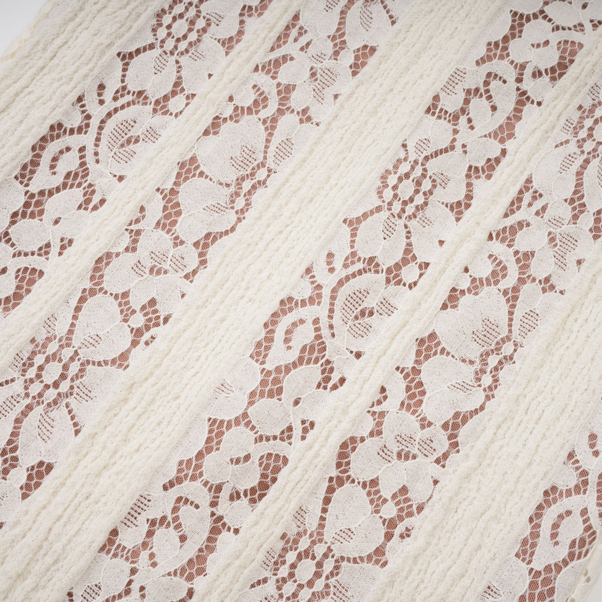 Émeline floral lace train-design maxi dress in Neutrals