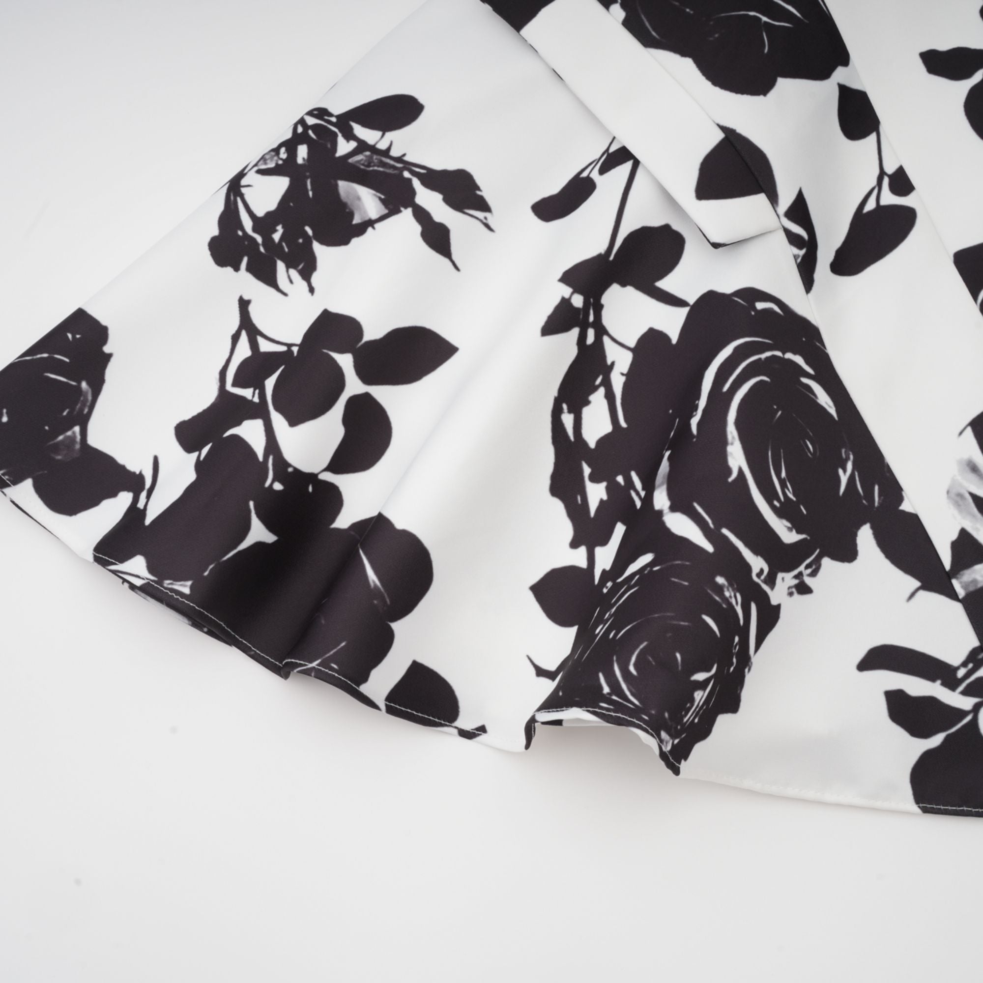 Léonor floral-print shirt & skirt matching set (US Only)