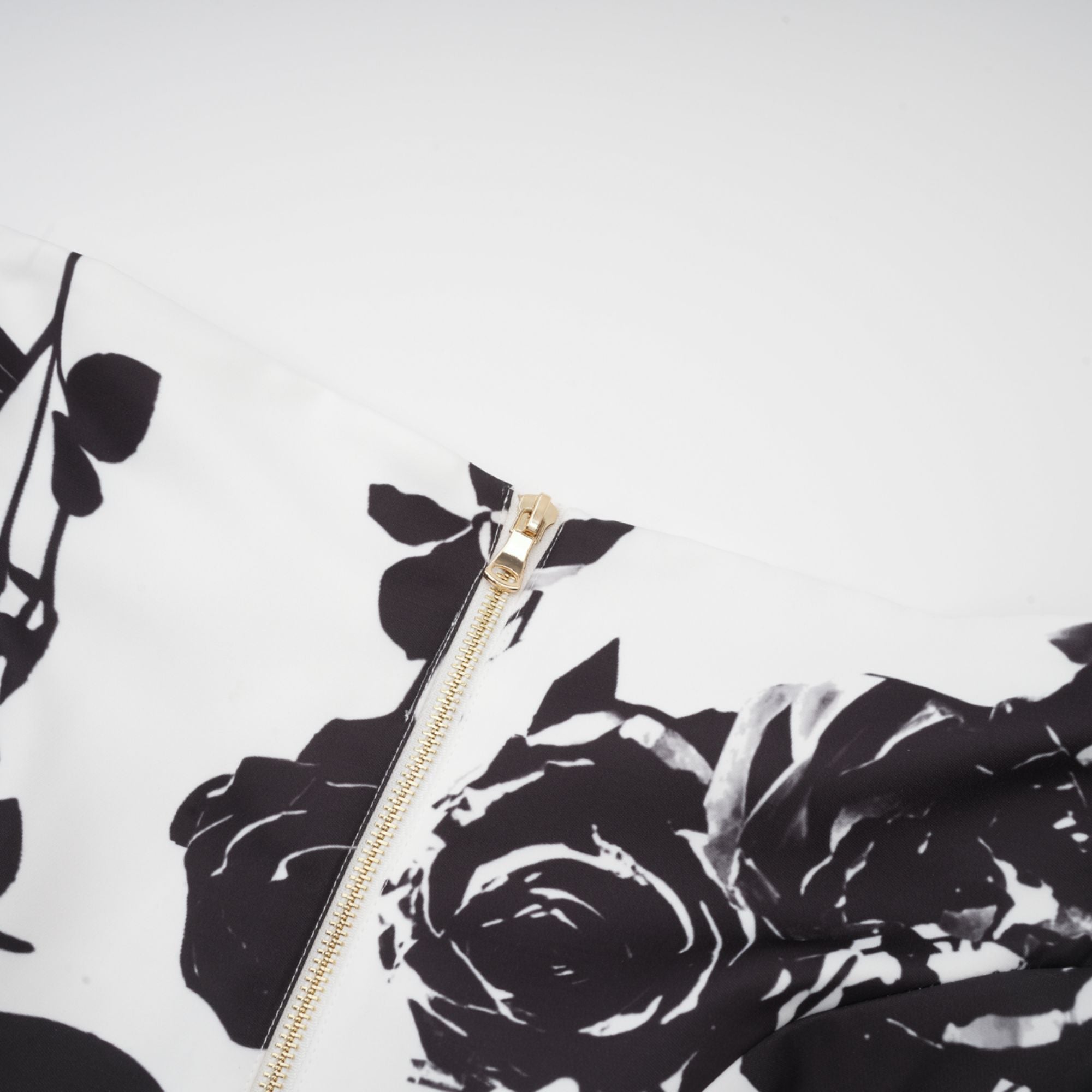 Léonor floral-print shirt & skirt matching set (US Only)