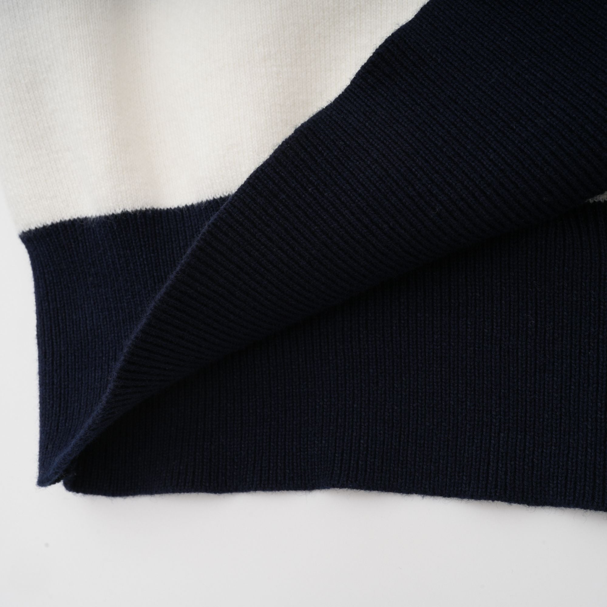 Adèle color-block striped shirt - Black and White