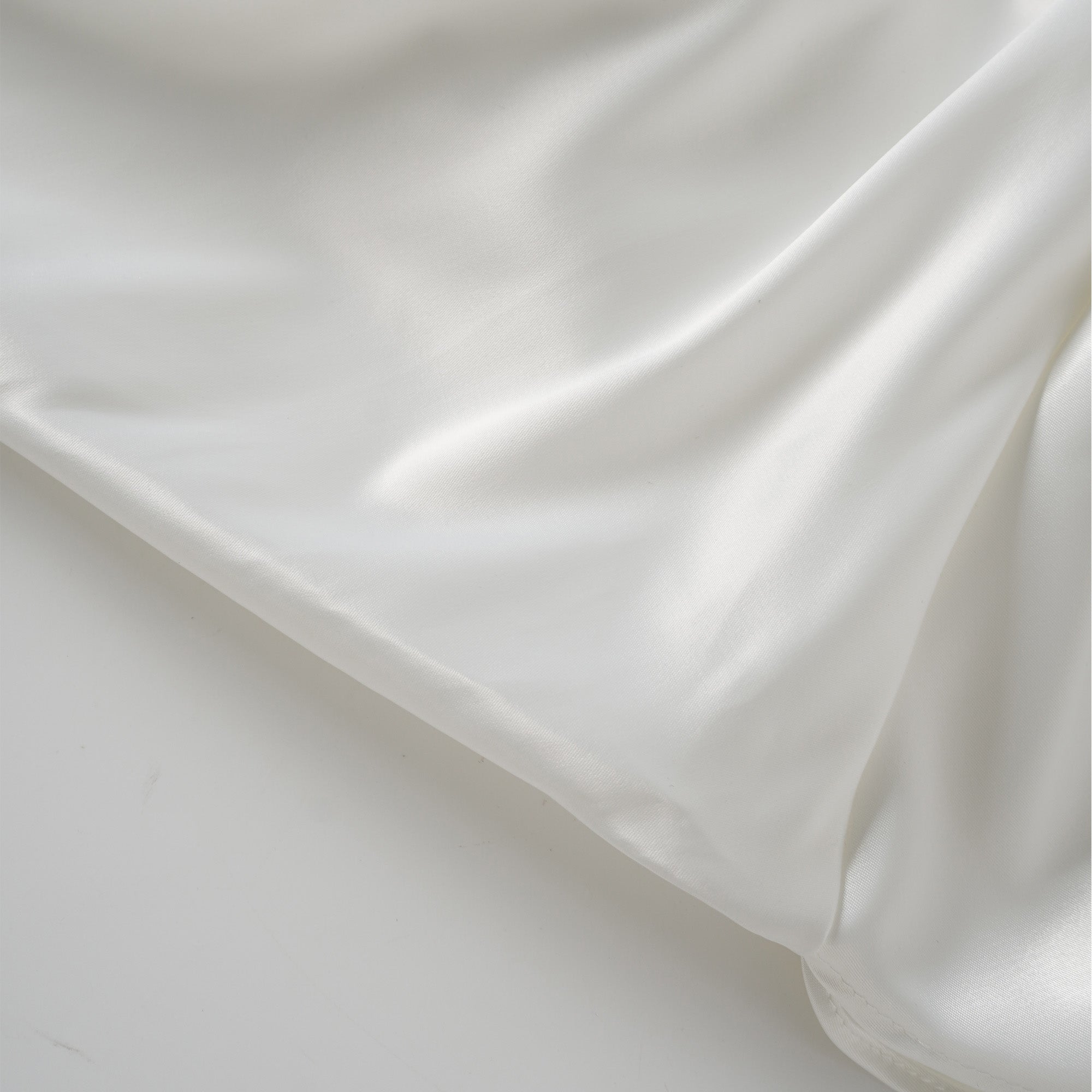 Zenina White Ruched Ribbon Detail Mini Dress (Final Sale-US Only)
