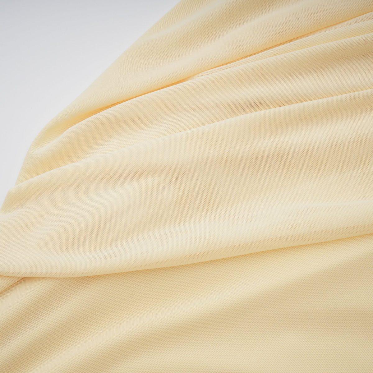 Juniper Sunbeam Serenade Gown - Butter Yellow