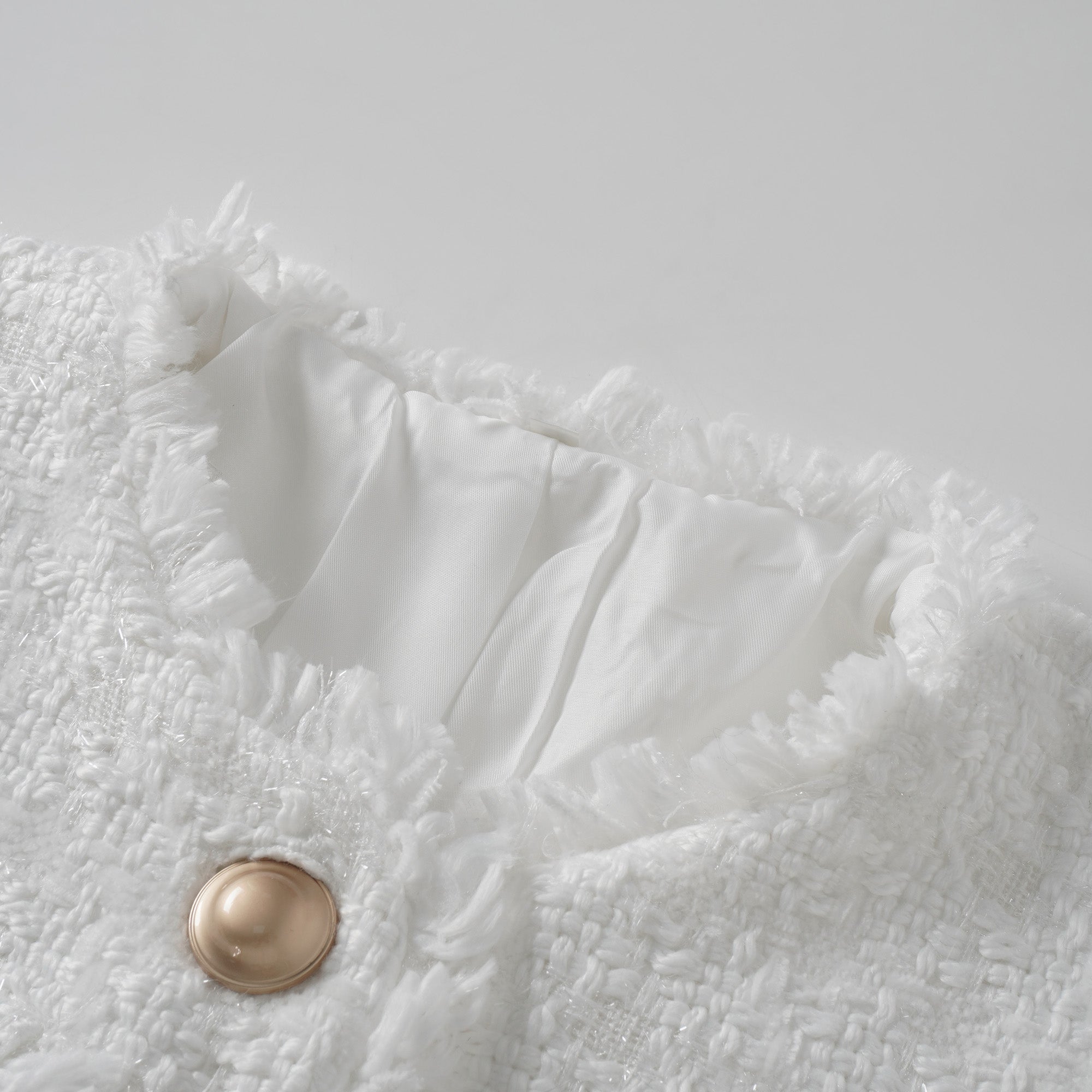 Séraphine White Frayed Tweed Jacket & Shorts Set