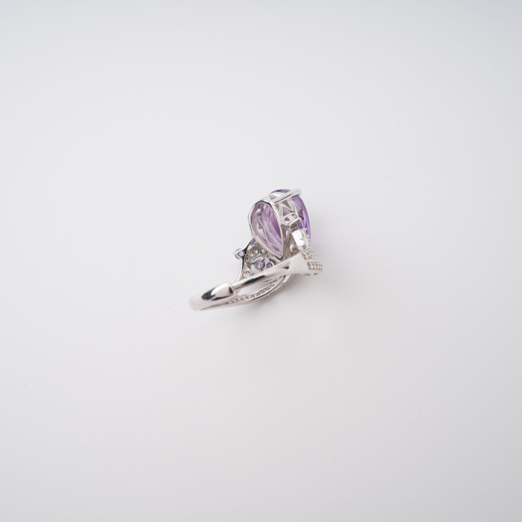 Eléonore Purple Pear Cut Gemstone Sterling Silver Adjustable Ring