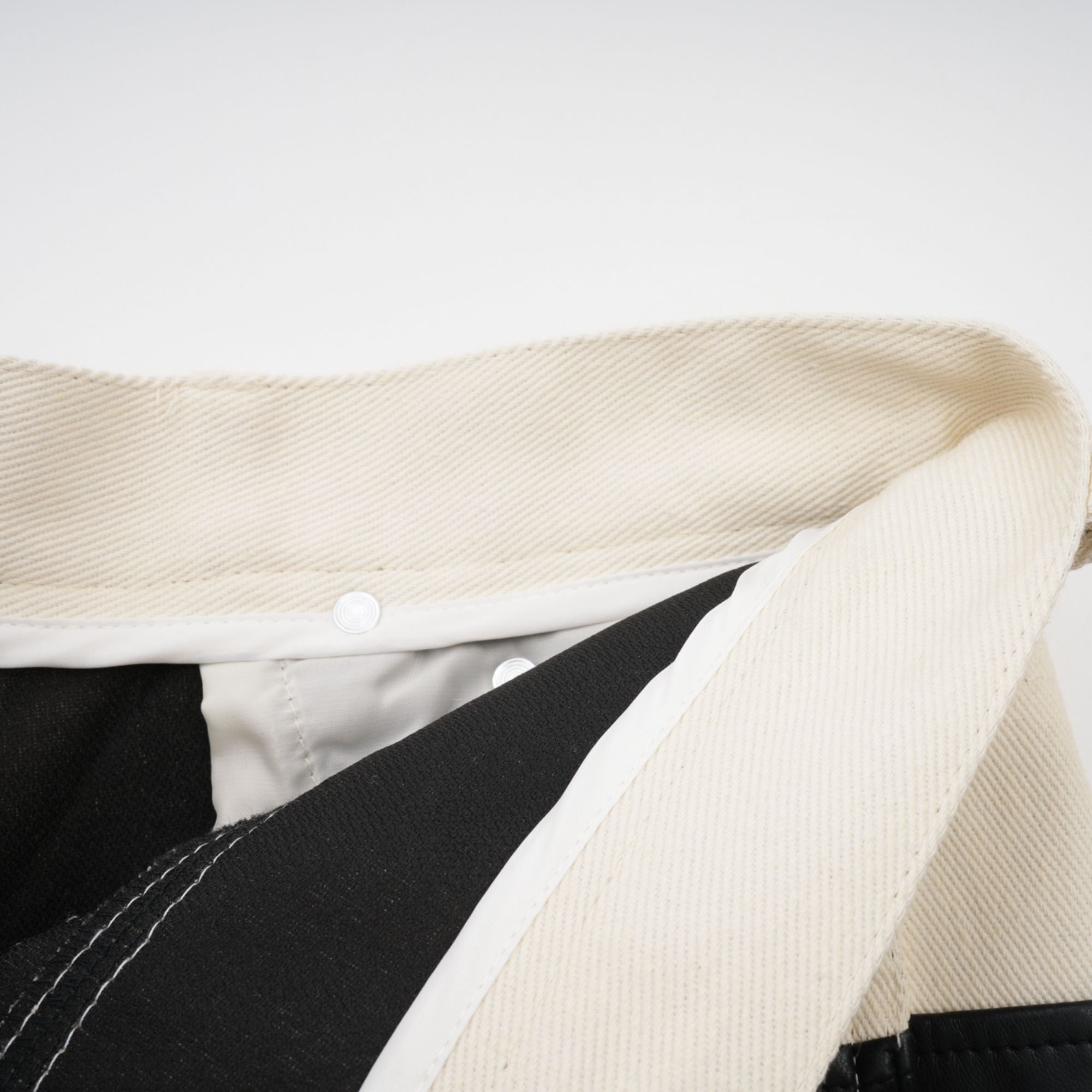 Clotilde contrast-color leather trousers