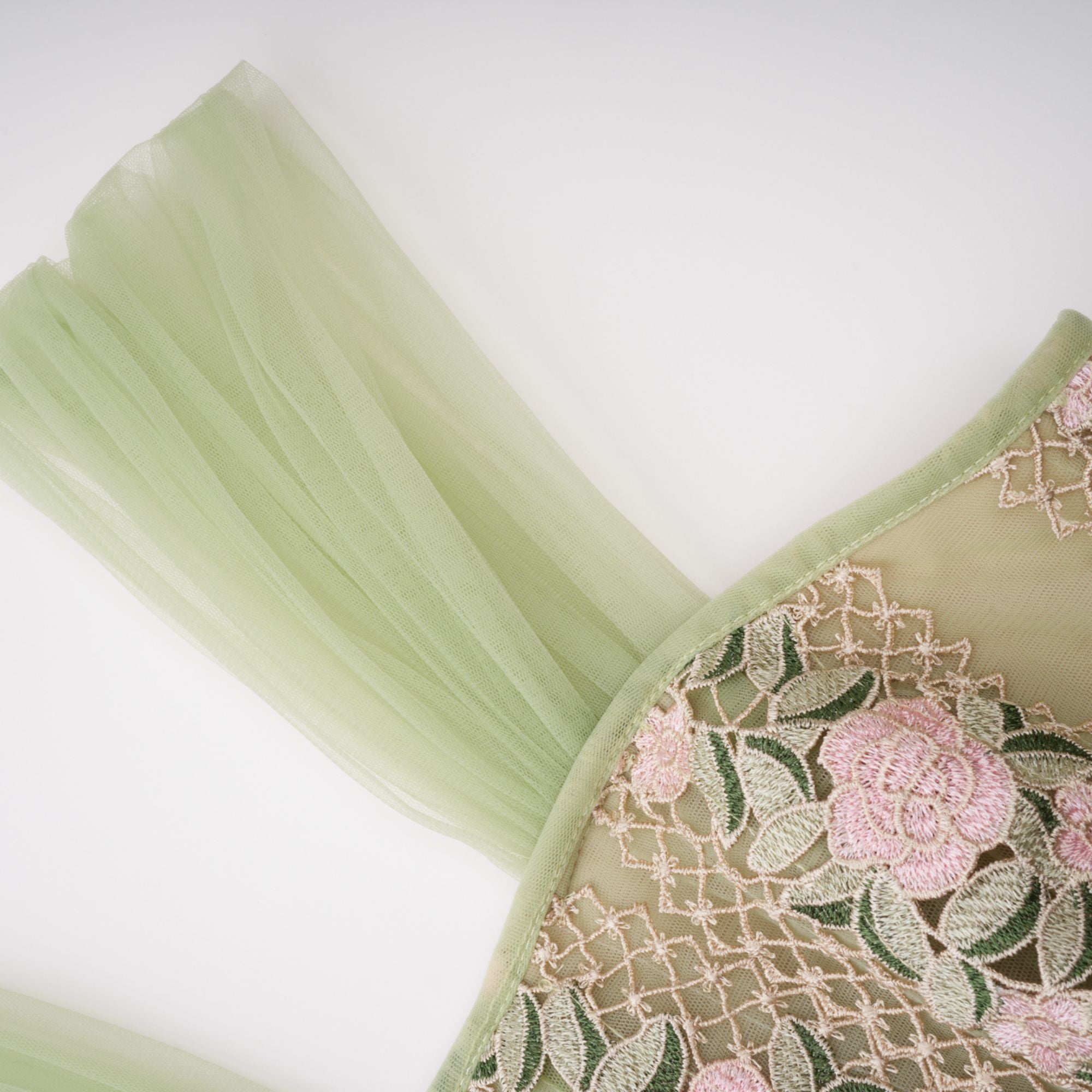 Eleni Green Tulle Panel Floral Midi Dress