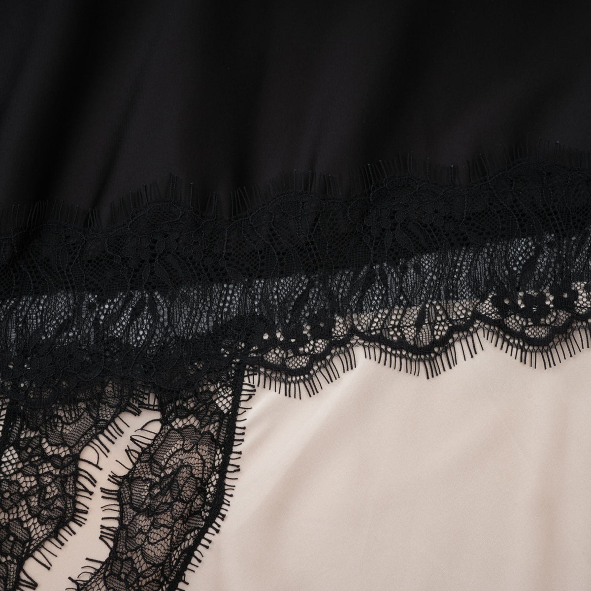 Raphaëlle lace-panel asymmetrical satin skirt