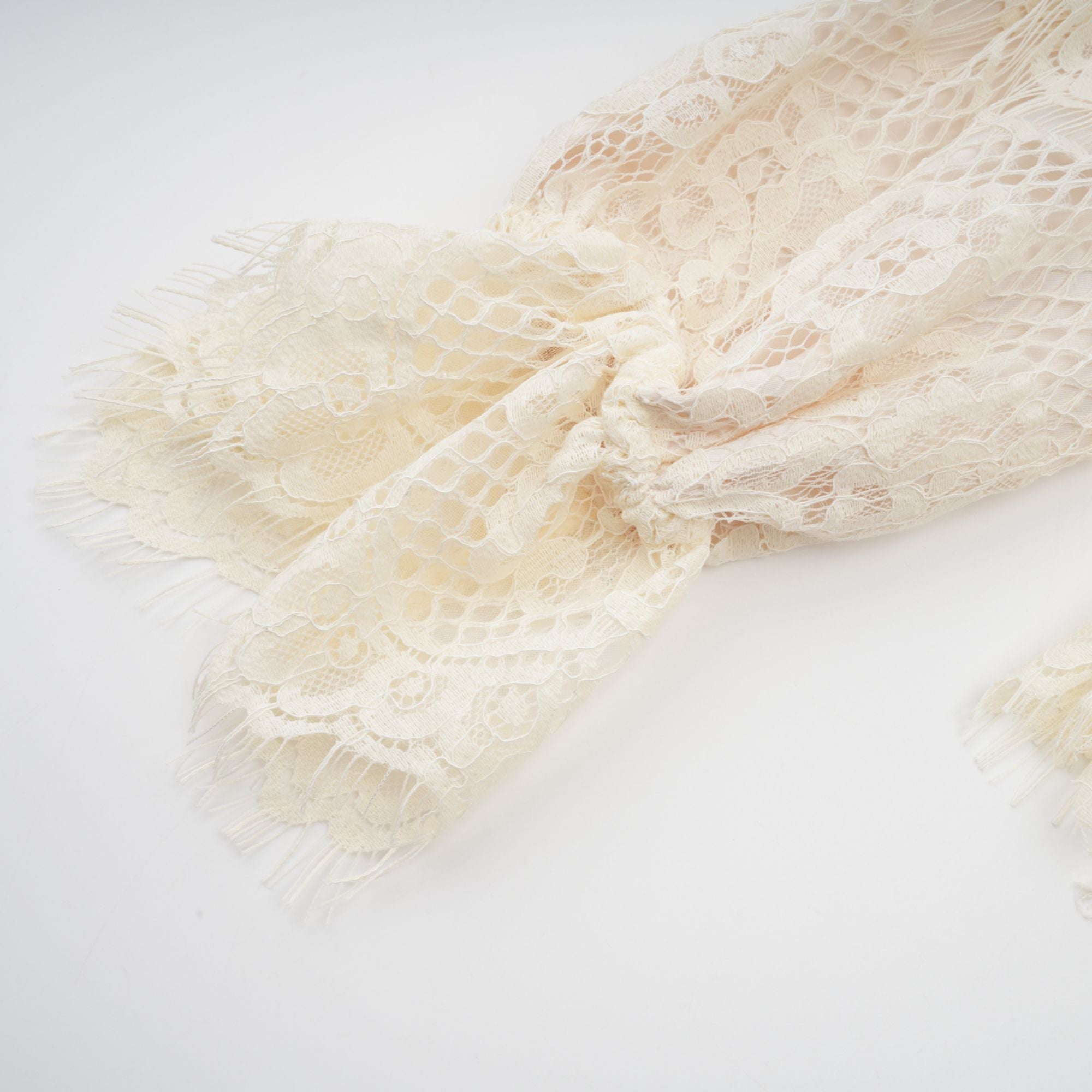 Anaelle off-white bowknot floral-lace blouse