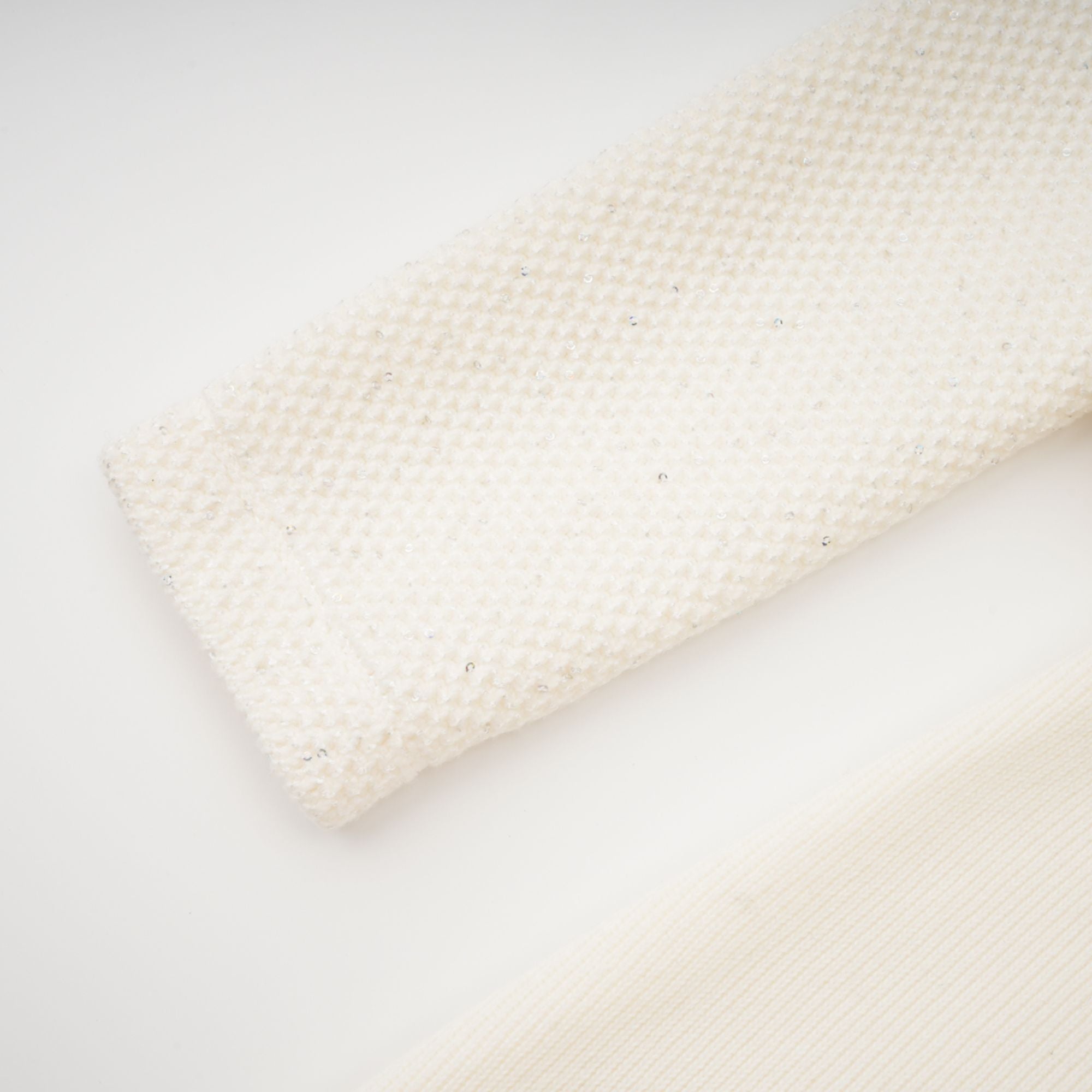 Adélade White Embellished Knit Midi Dress