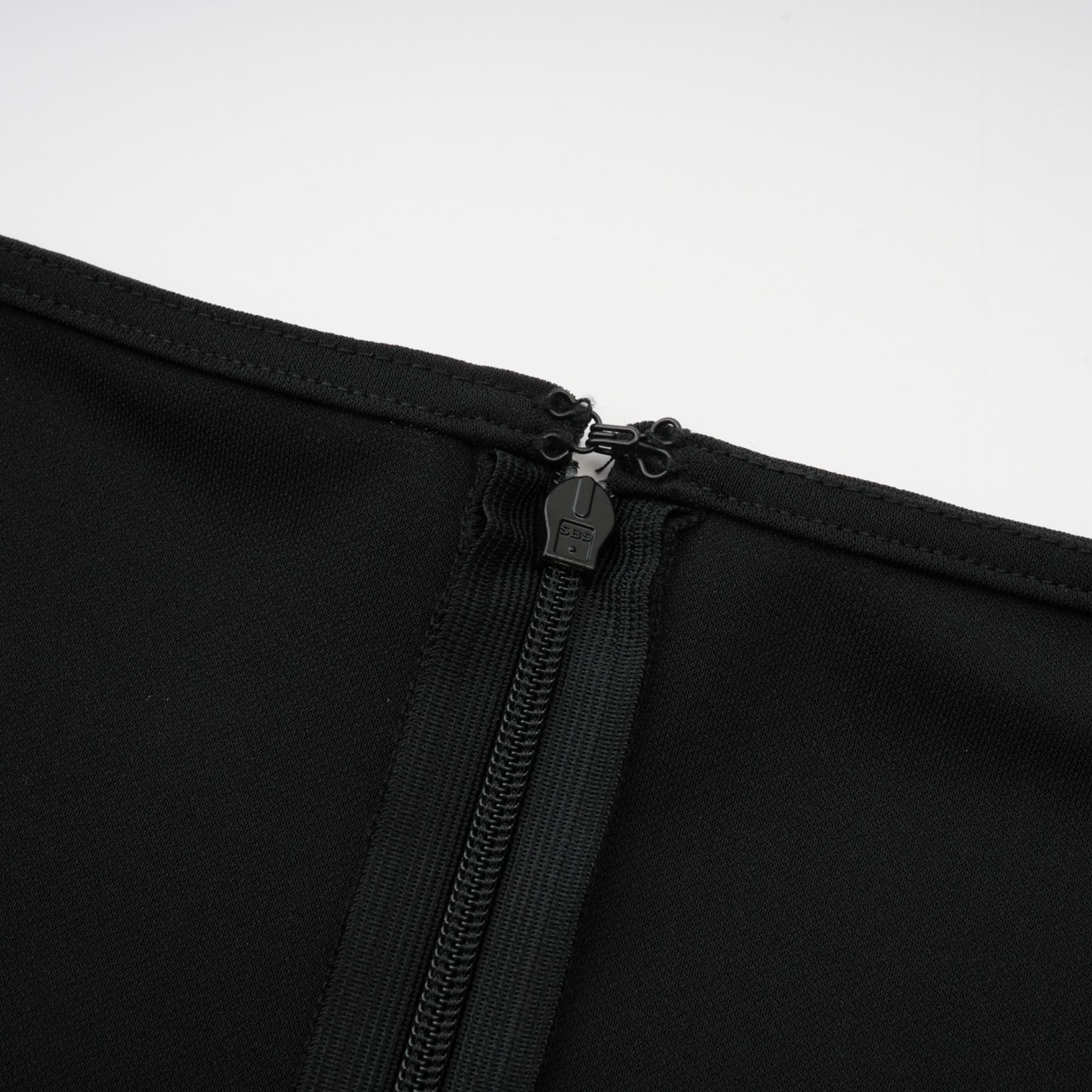 Caribe logo-plaque midi skirt - Black