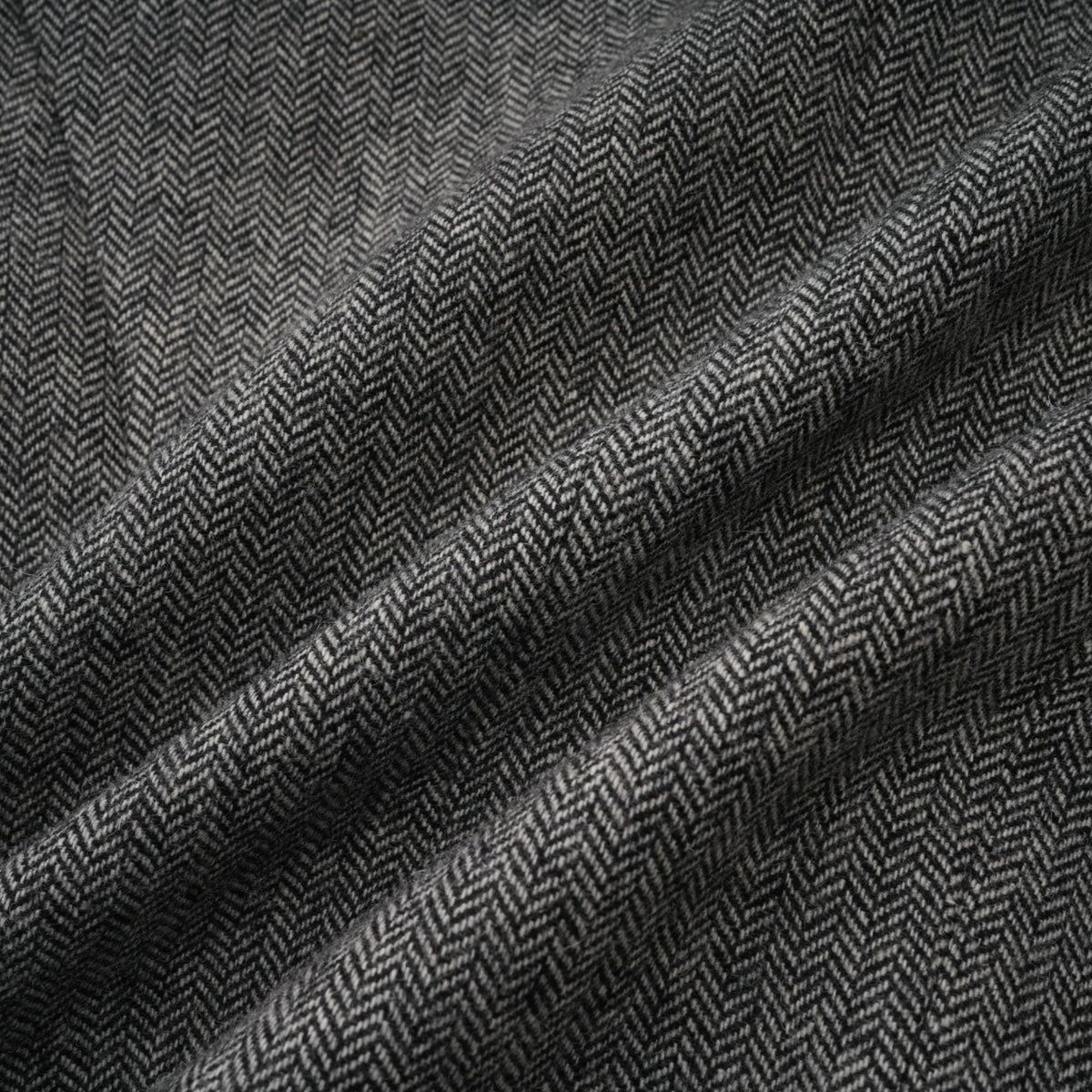 Agathe grey herringbone top & shorts matching set