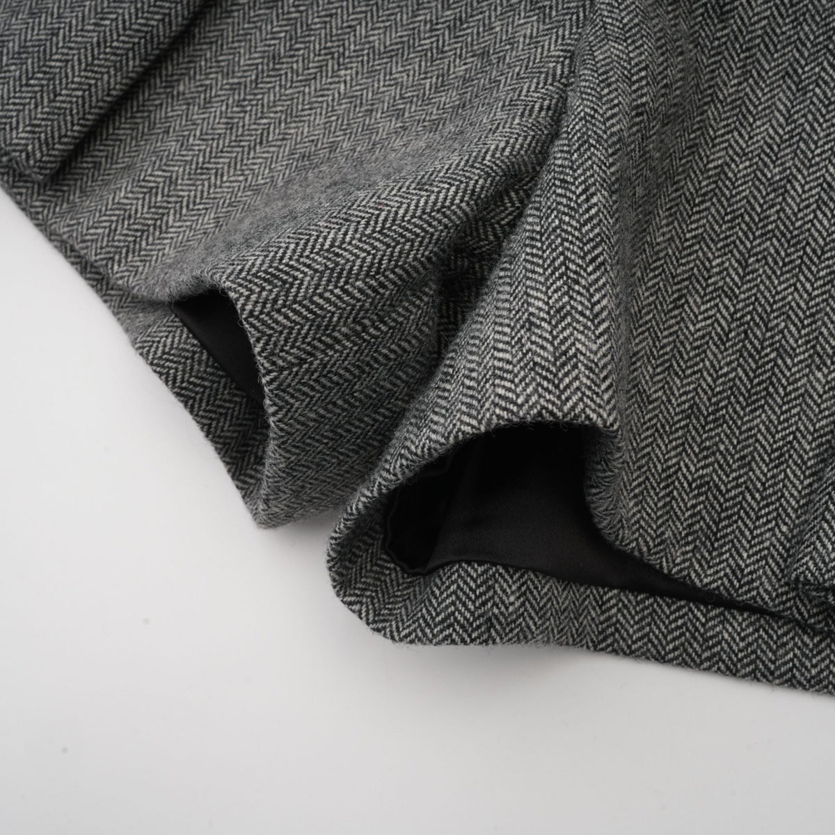 Agathe grey herringbone top & shorts matching set