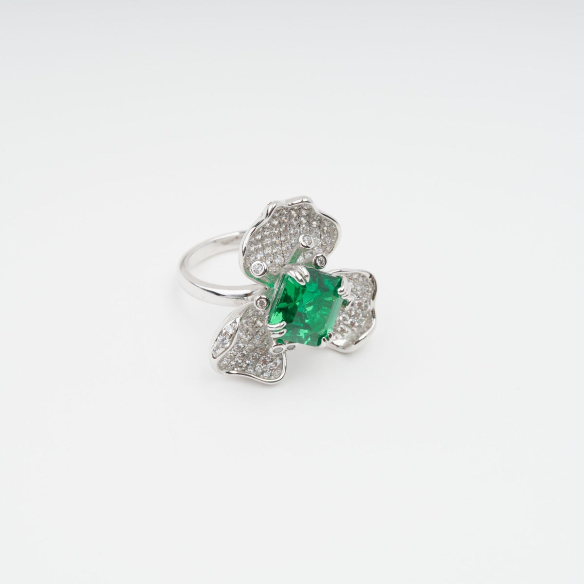 Carine Green Flower Shaped Zircon Gemstone Sterling Silver Ring