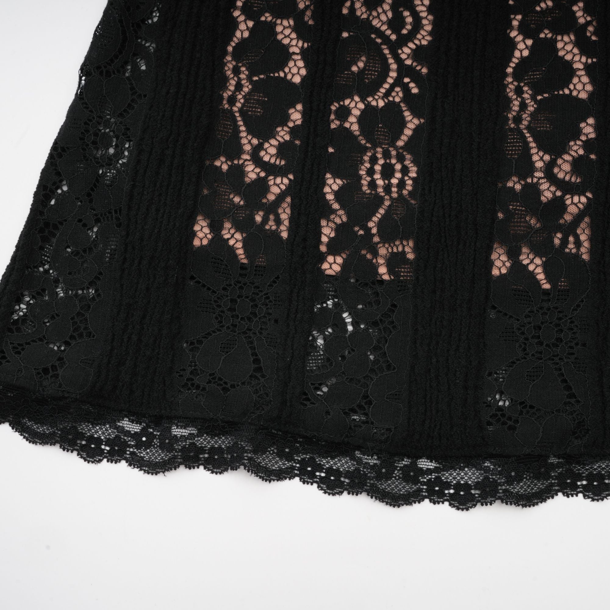 Émeline floral lace flared-cuff midi dress in Black (Final Sale-US Only)