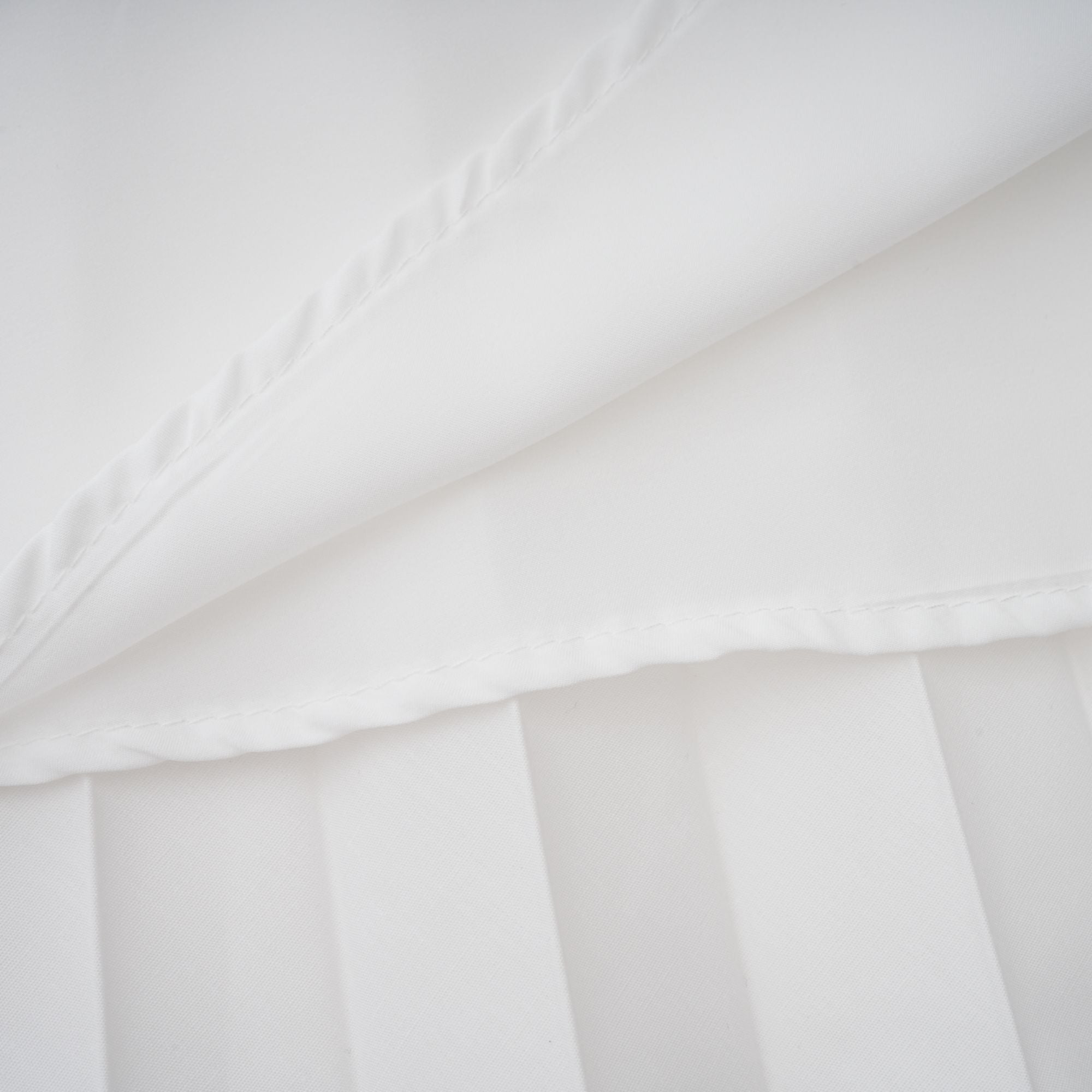 Vienne White Lace-Up Pleated Maxi Dress