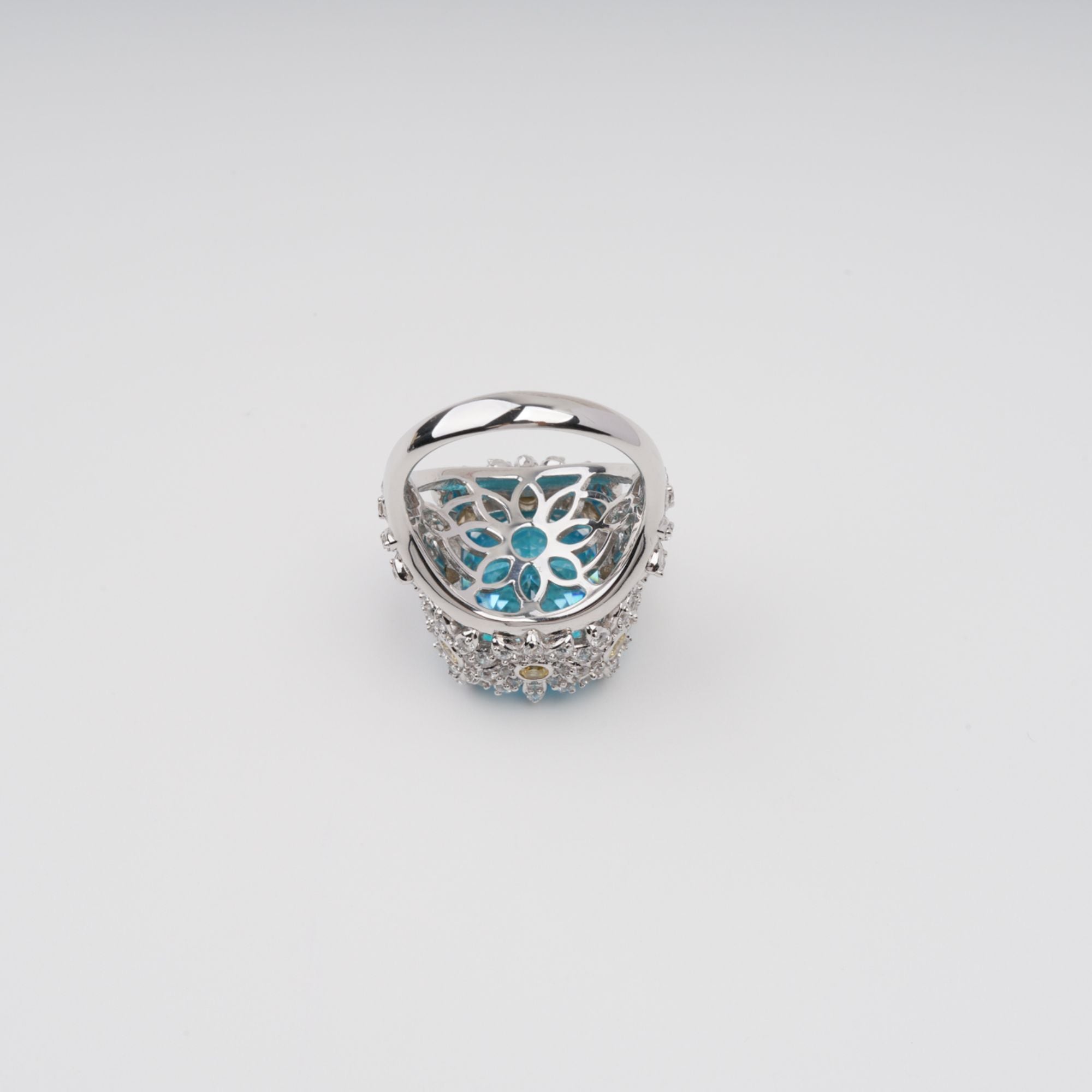 Éternité Blue Floral Motif Gemstone Sterling Silver Ring