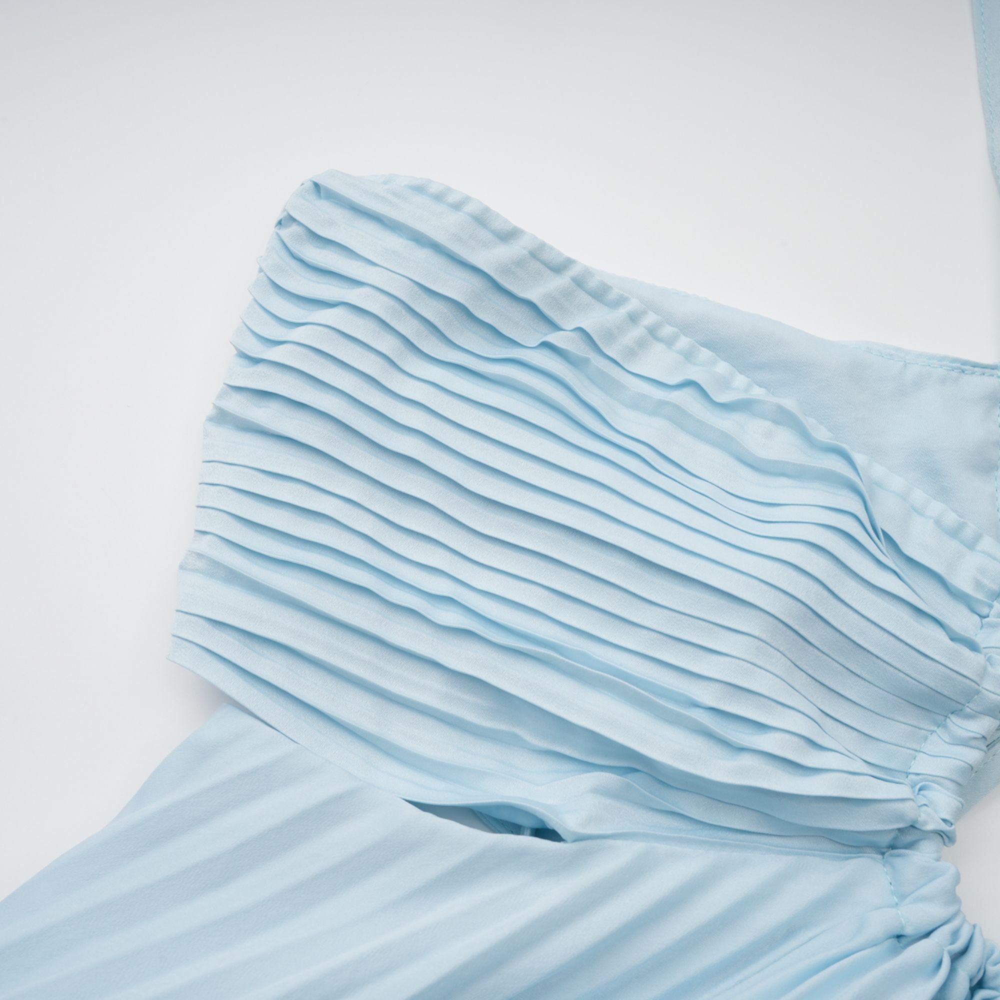 Andréa Blue Pleated Maxi Dress with Cutout Detail (Final Sale-US Only)