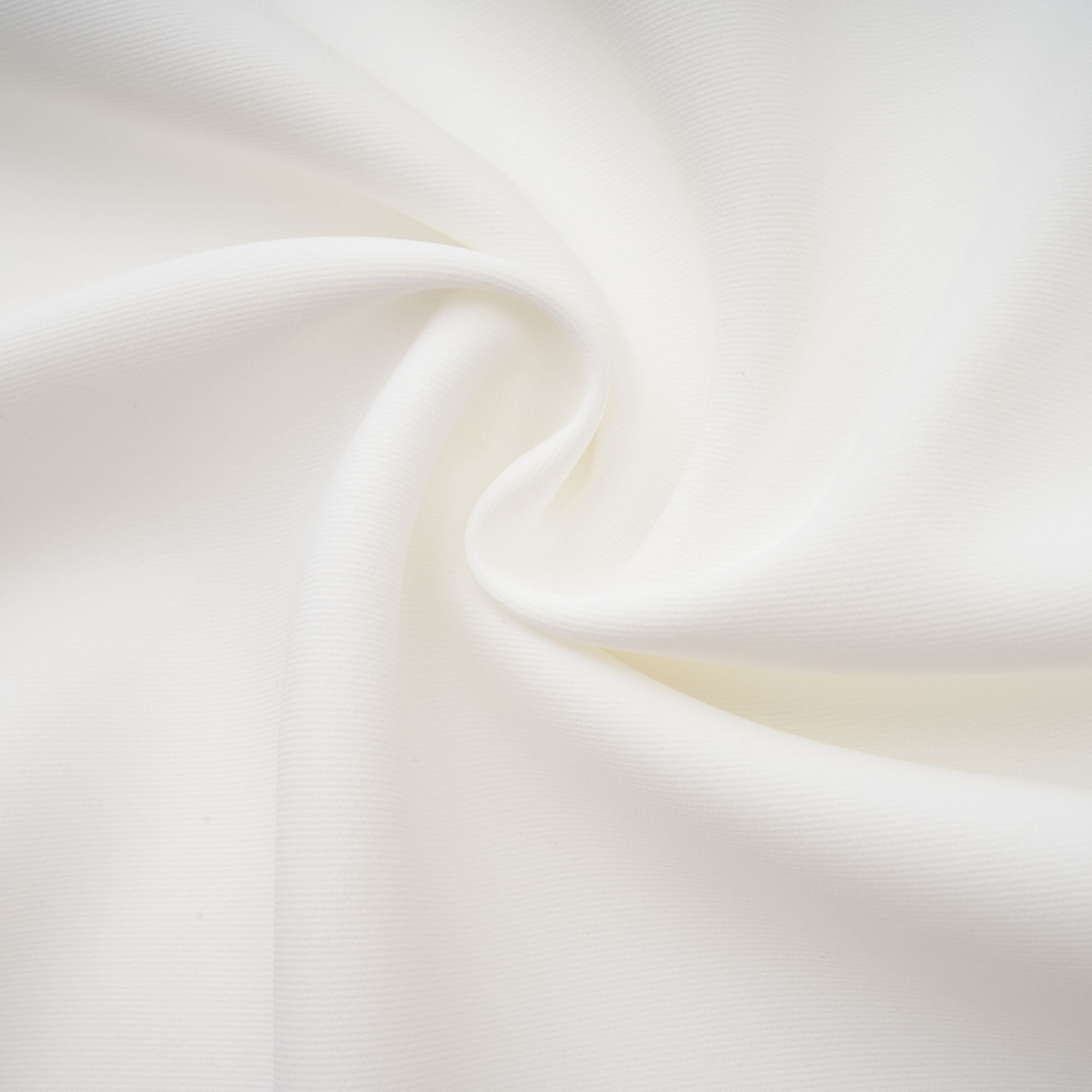 Adèle creased top & trousers matching set in White