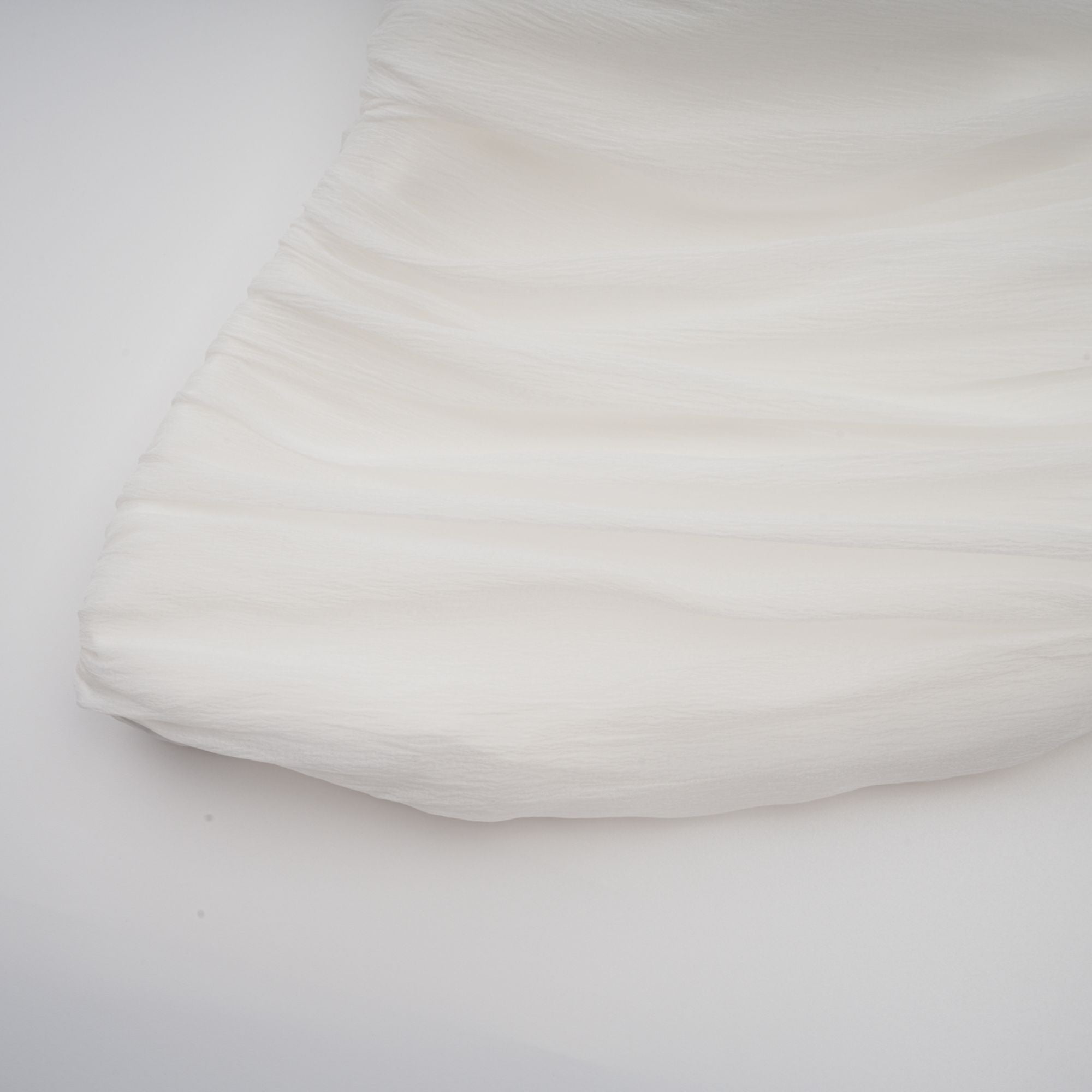 Adèle creased top & trousers matching set in White