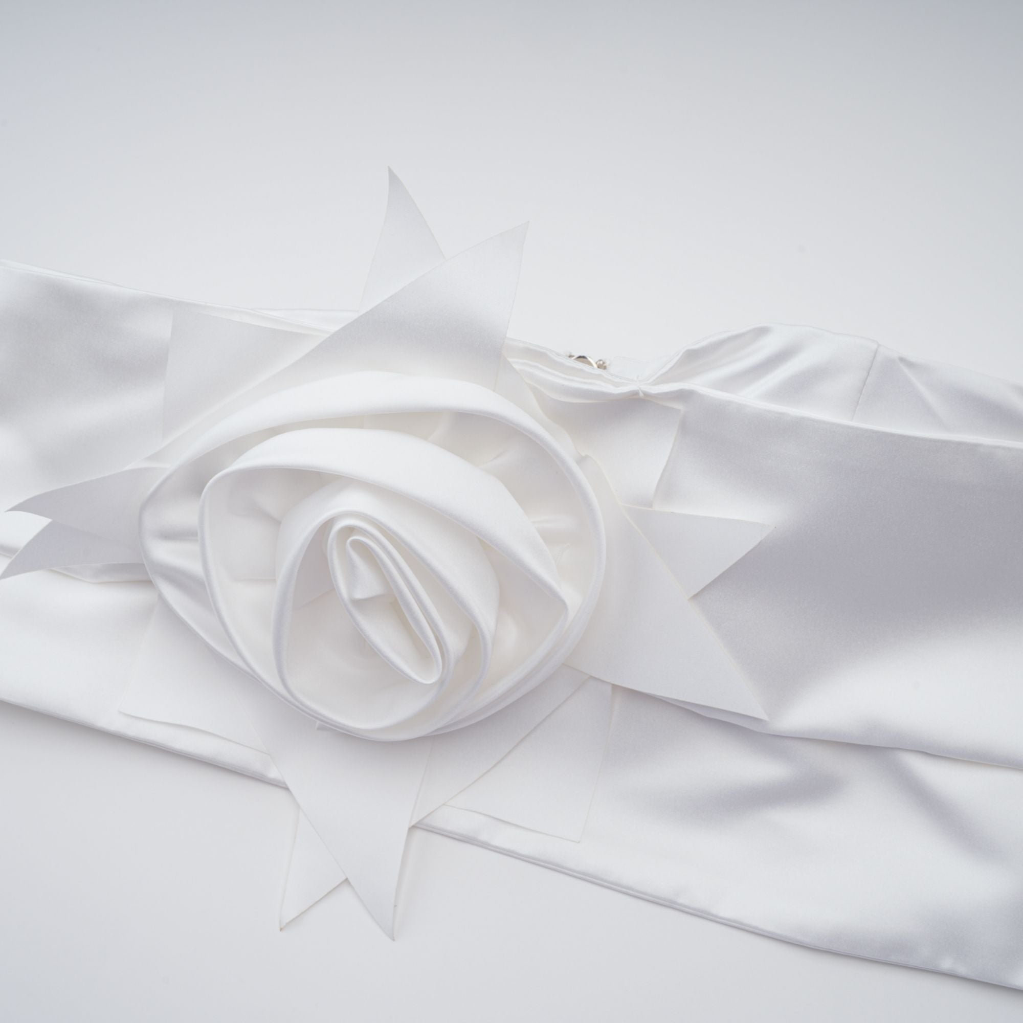 Honorine white floral pleated top & skirt matching set (Final Sale-US Only)