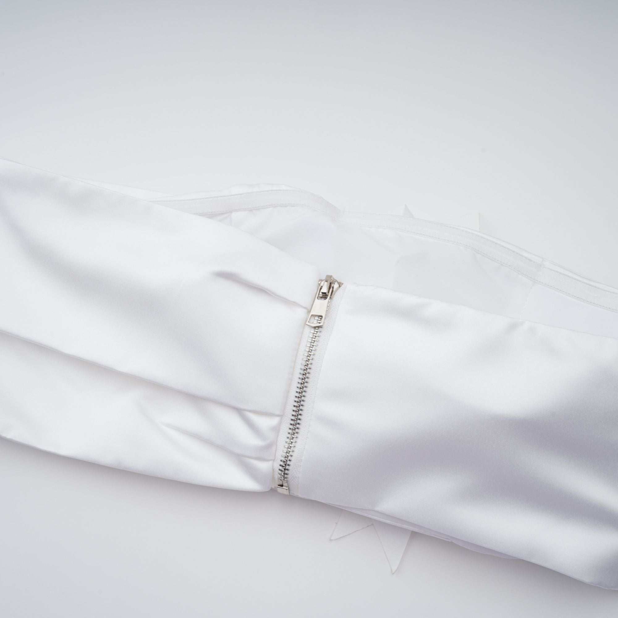 Honorine white floral pleated top & skirt matching set (Final Sale-US Only)