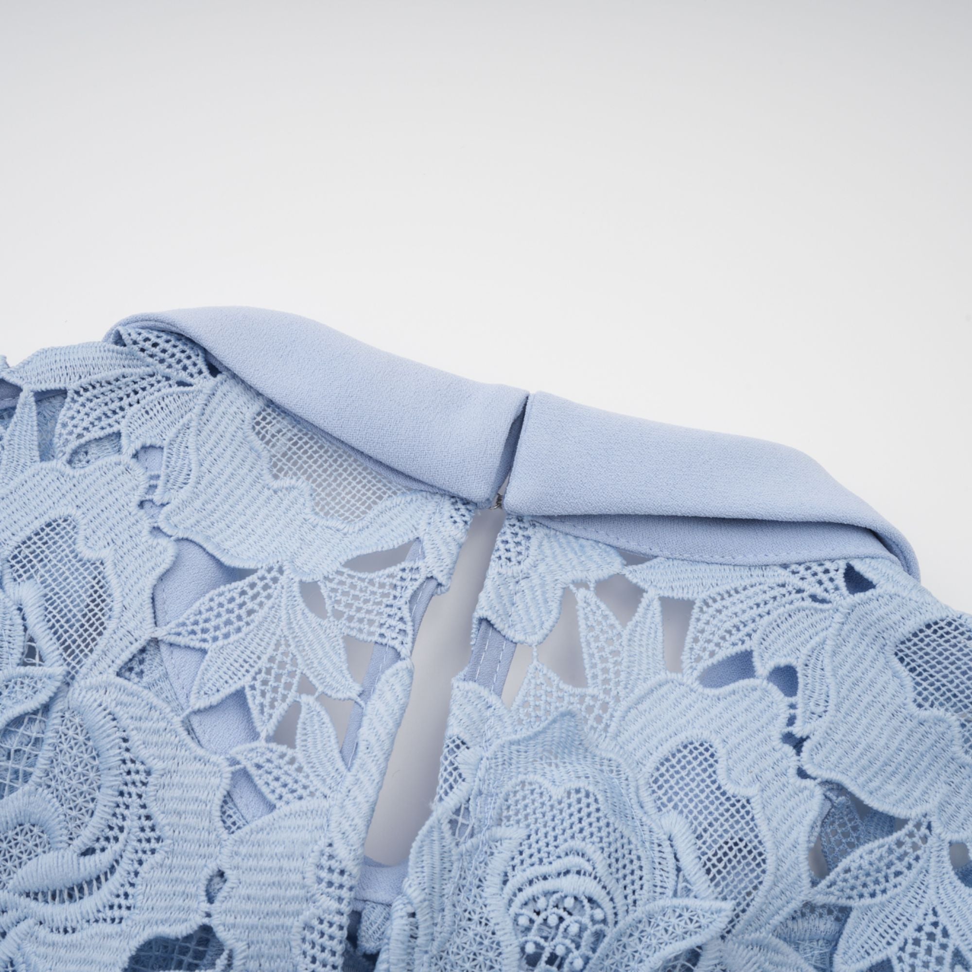 Aurore Blue Floral Appliqué Lace Midi Dress (Final Sale-US Only)