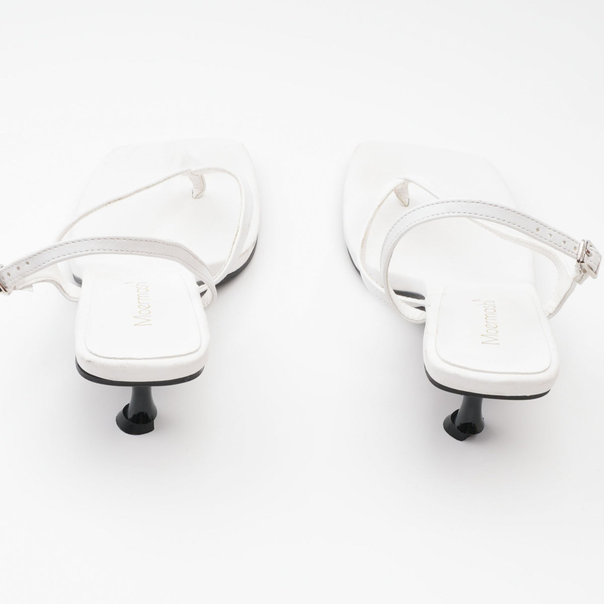 Catriona thong leather sandals - White