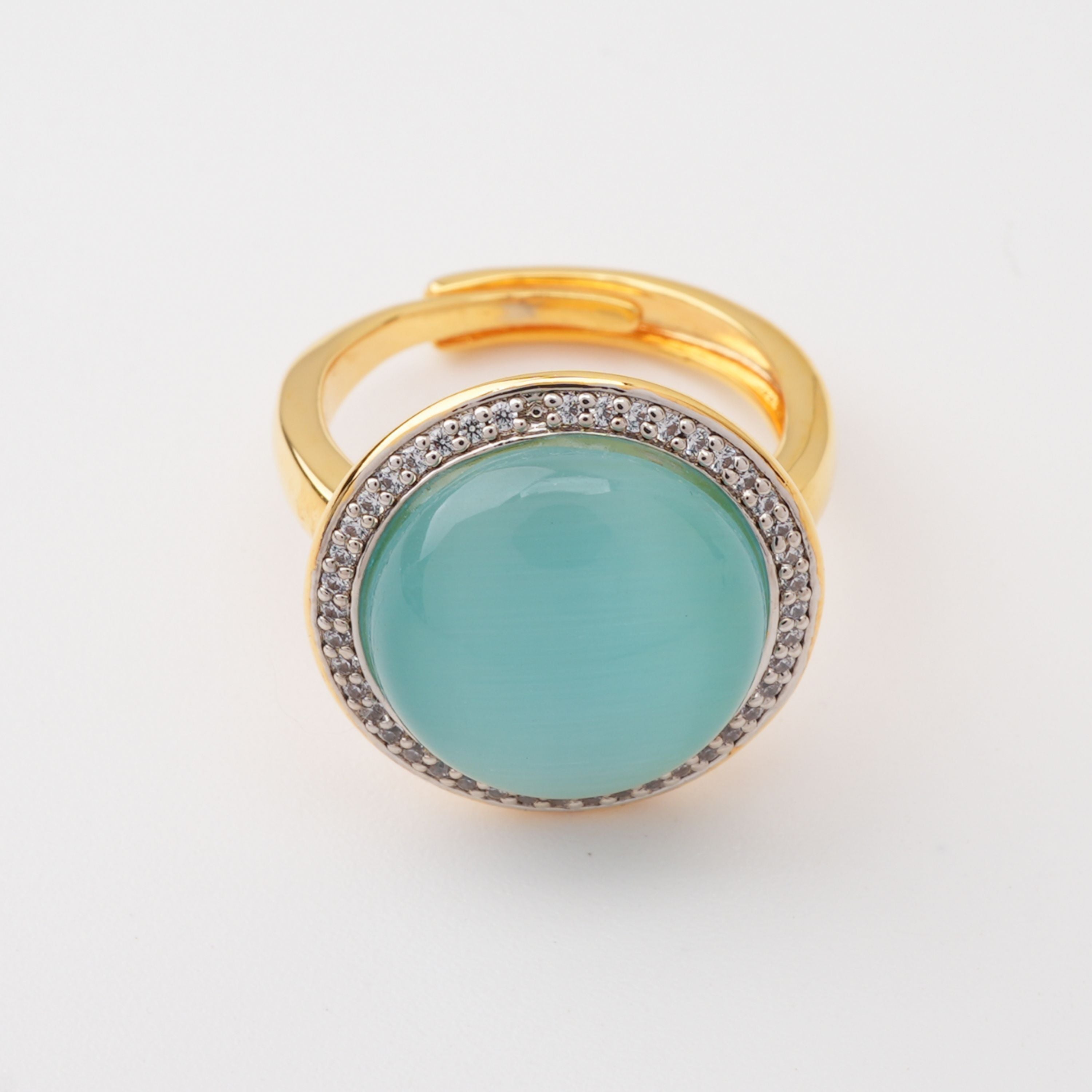 Ezra Aqua Chalcedony Round Cabochon Crystal Ring